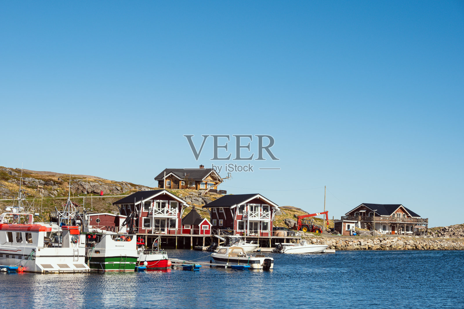 挪威马格罗亚岛内部的景观照片摄影图片