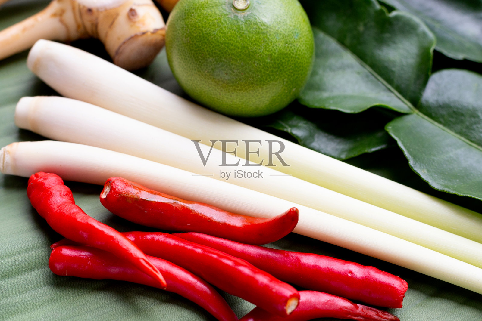 泰国有机冬阴凉草套装照片摄影图片