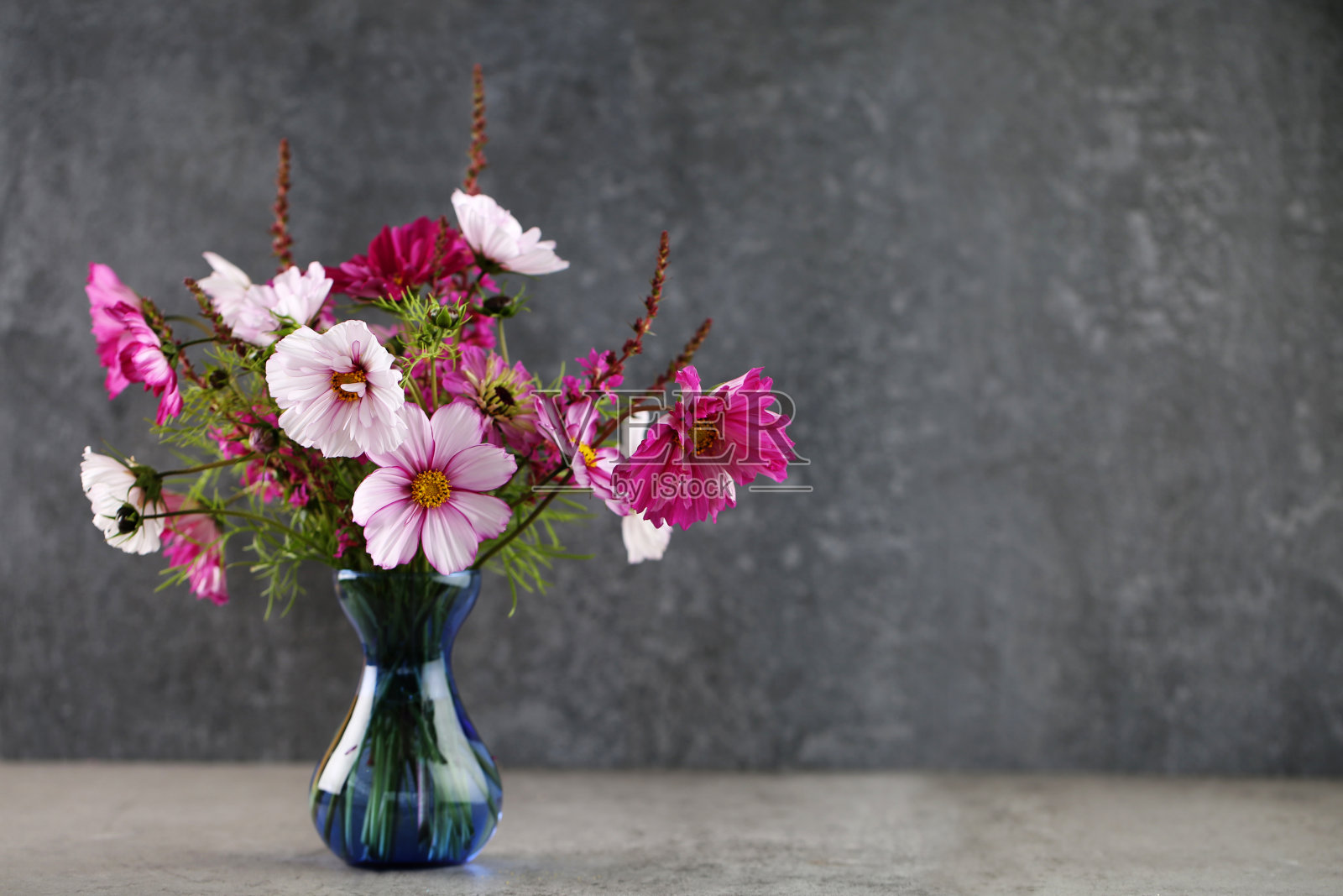 花朵的花束照片摄影图片