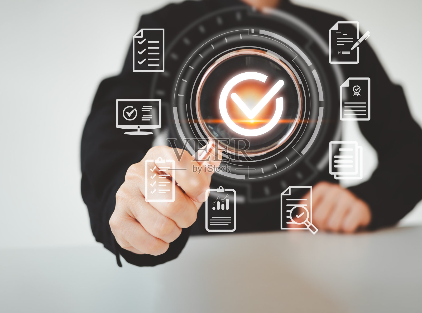 审计业务理念。对业务和财务管理制度进行财务审查，以符合内部组织的财务业务规定。照片摄影图片