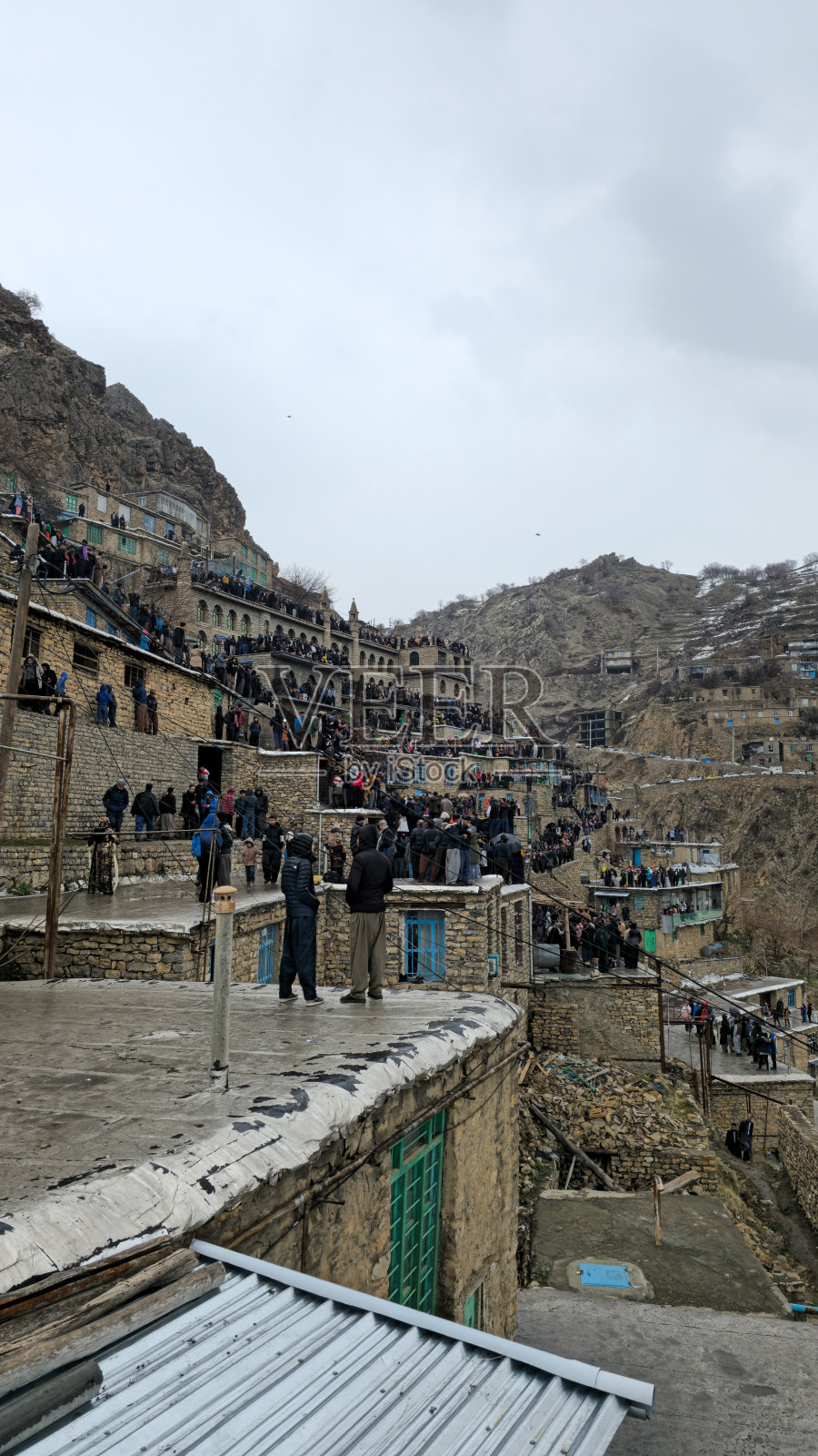 一年一度的传统宗教婚礼“Pirshalyar”有着悠久的历史照片摄影图片