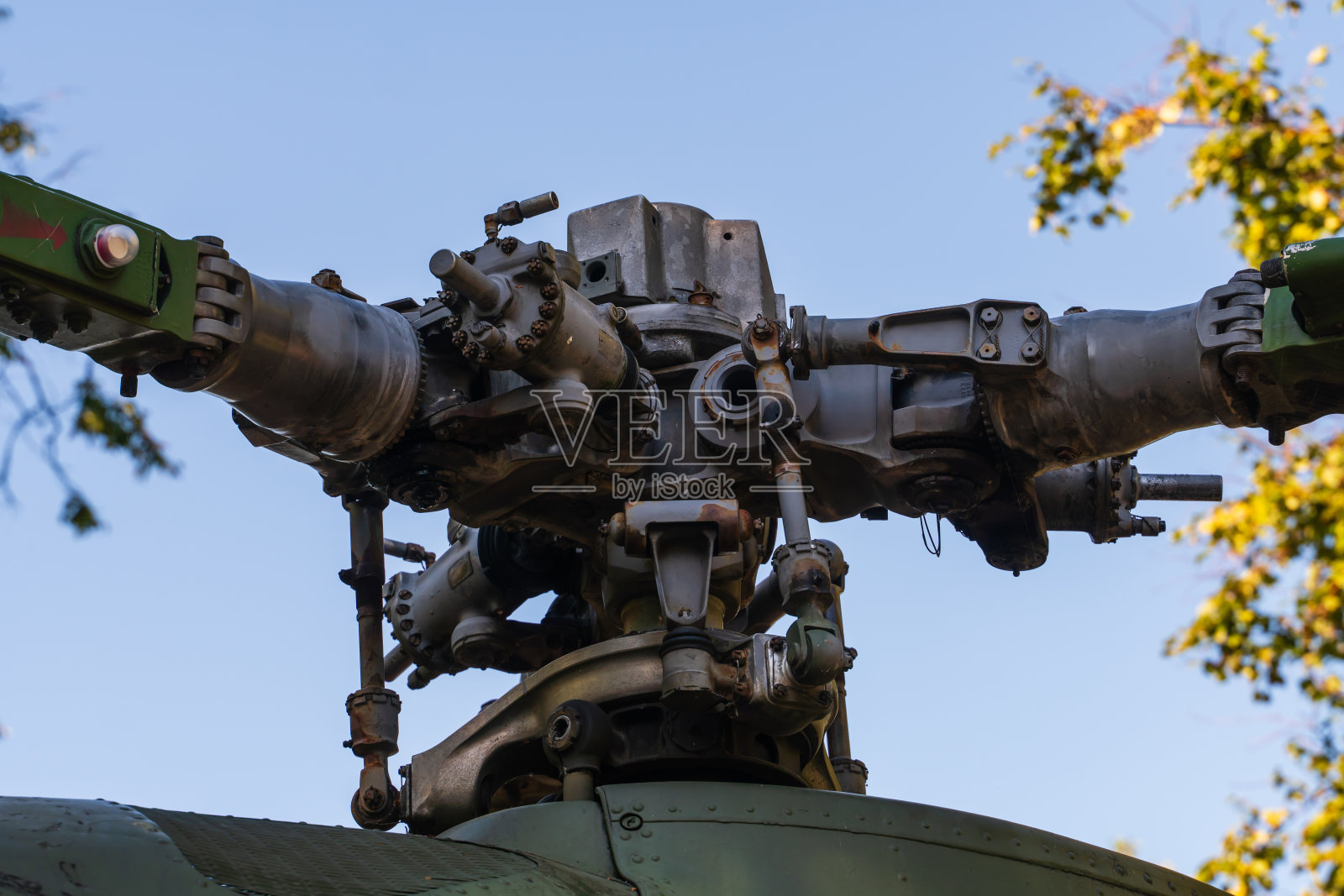 战斗直升机螺旋桨的碎片。照片摄影图片