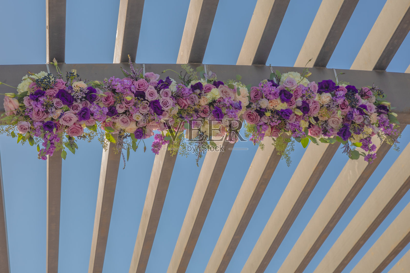 凉亭插花照片摄影图片