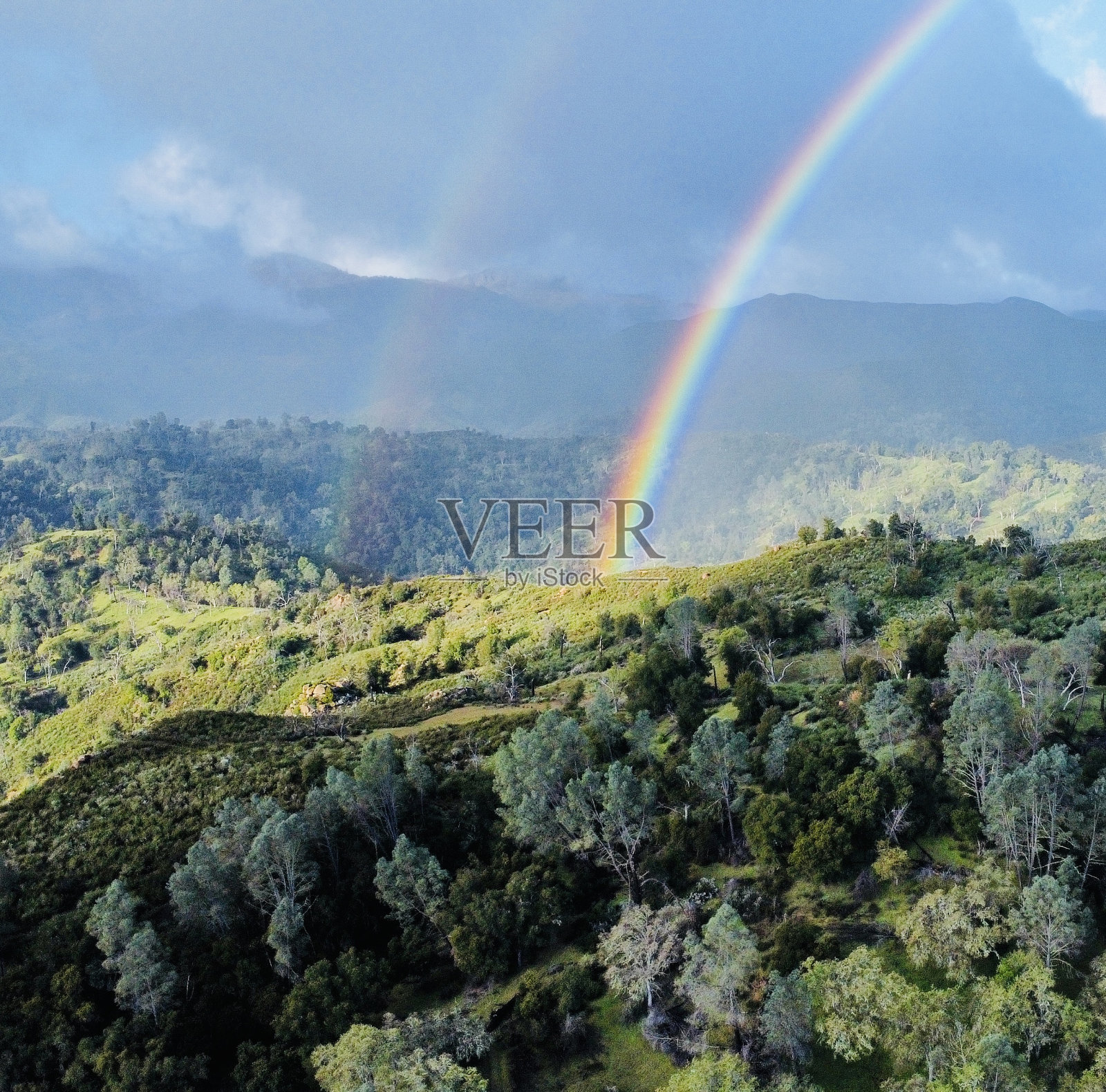湖Nacimiento照片摄影图片