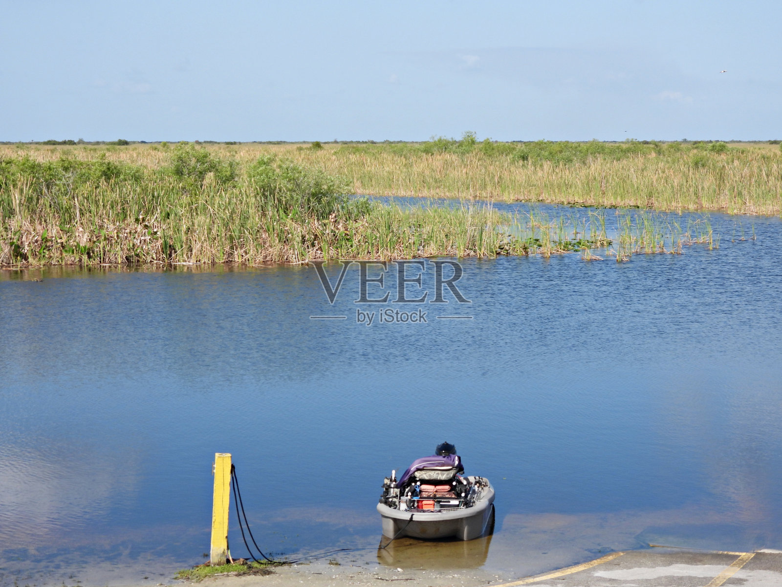 Kayak钓鱼照片摄影图片