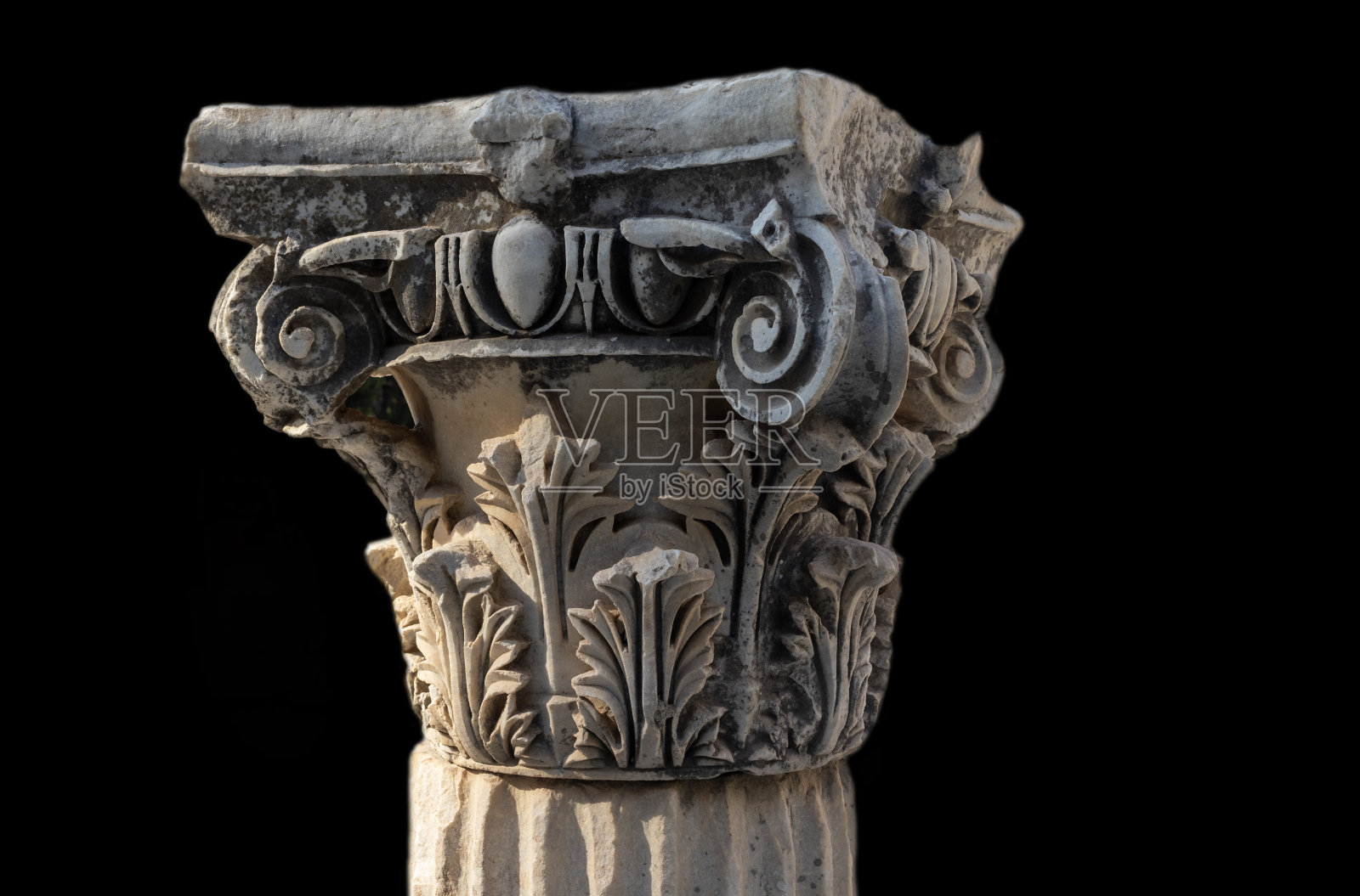 各种希腊艺术石雕作品在土耳其、伊兹密尔、以弗所露天博物馆展出。照片摄影图片