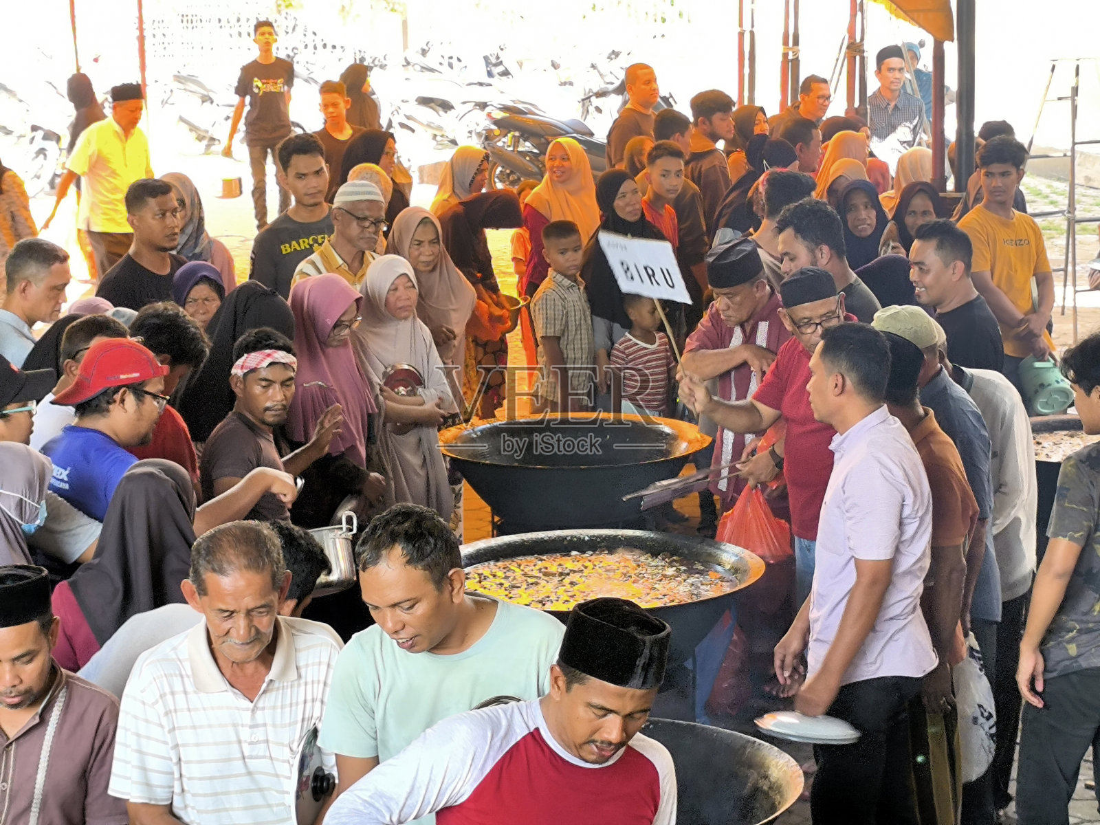 亚齐特色菜肴：库阿·伯朗贡照片摄影图片