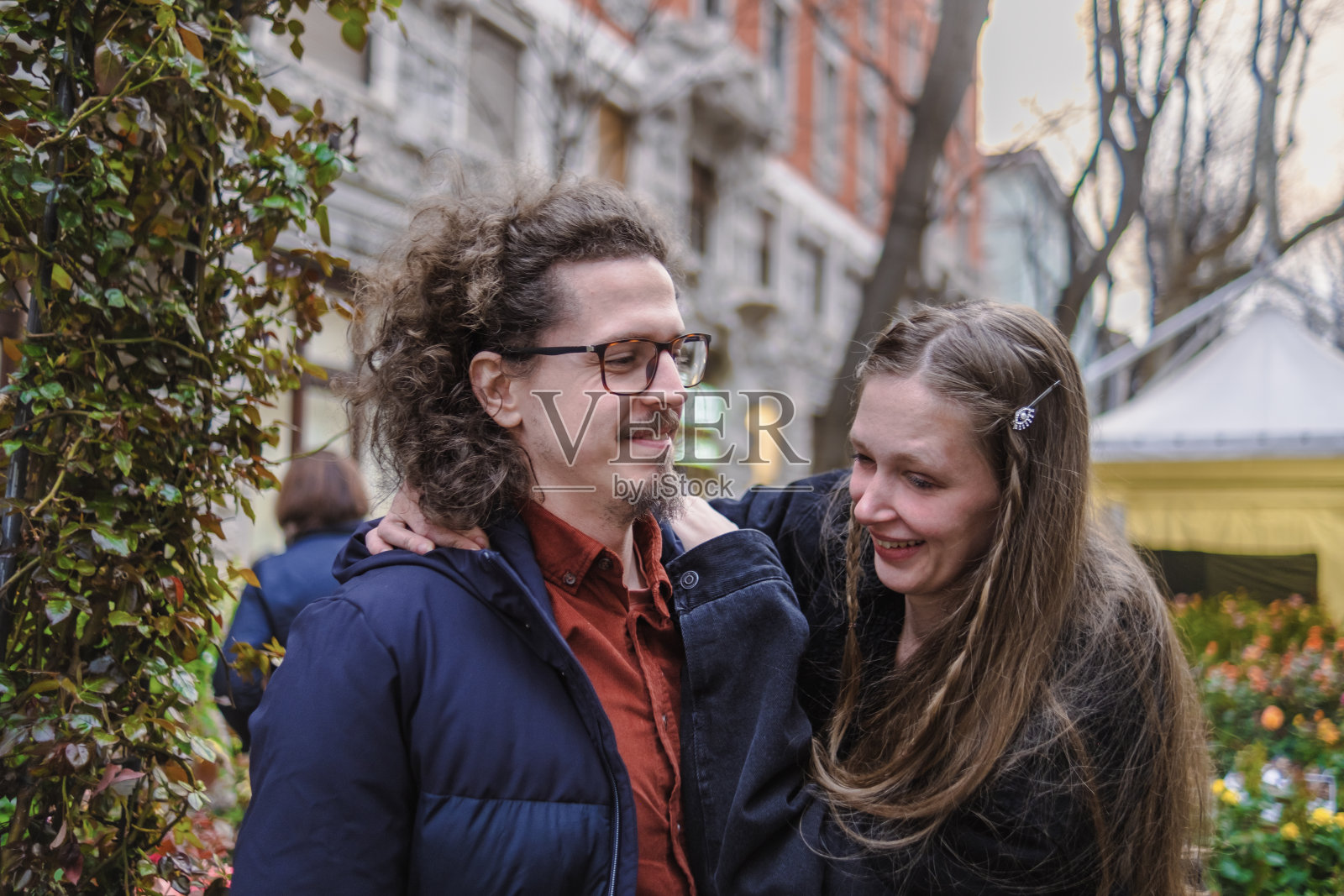 欣赏今年市中心的花卉市场照片摄影图片