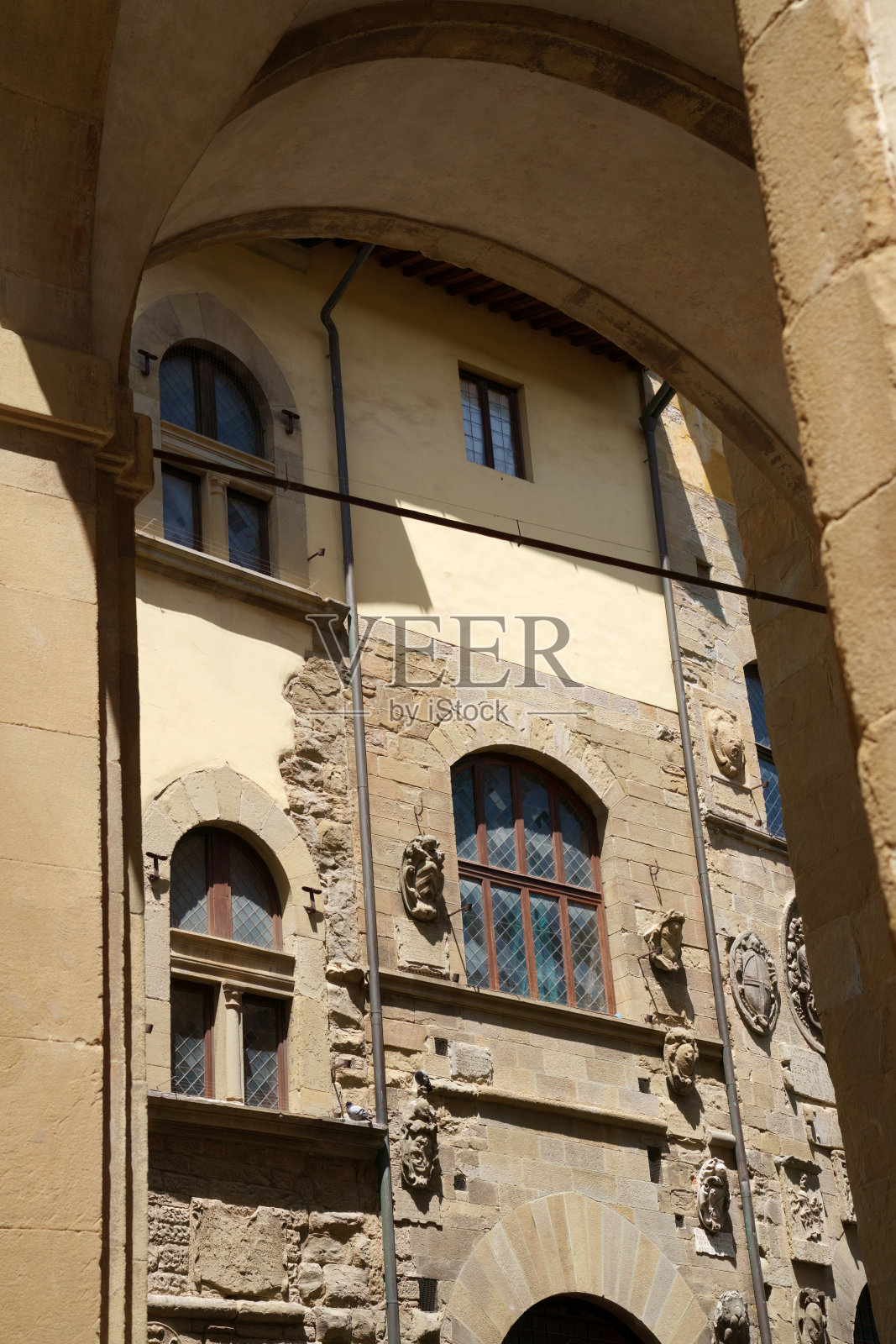 意大利托斯卡纳地区阿雷佐的历史建筑照片摄影图片