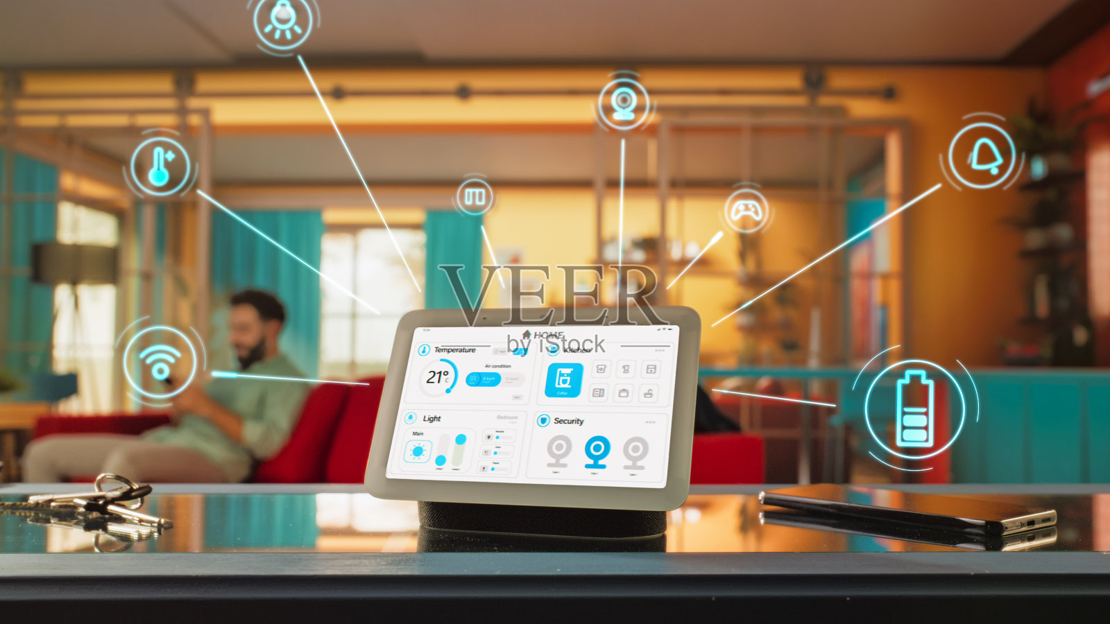 创意智能家居设备与光主题信息图表显示与概念图标显示。一个人用智能手机控制他的房子。公寓物联网无线智能系统。照片摄影图片