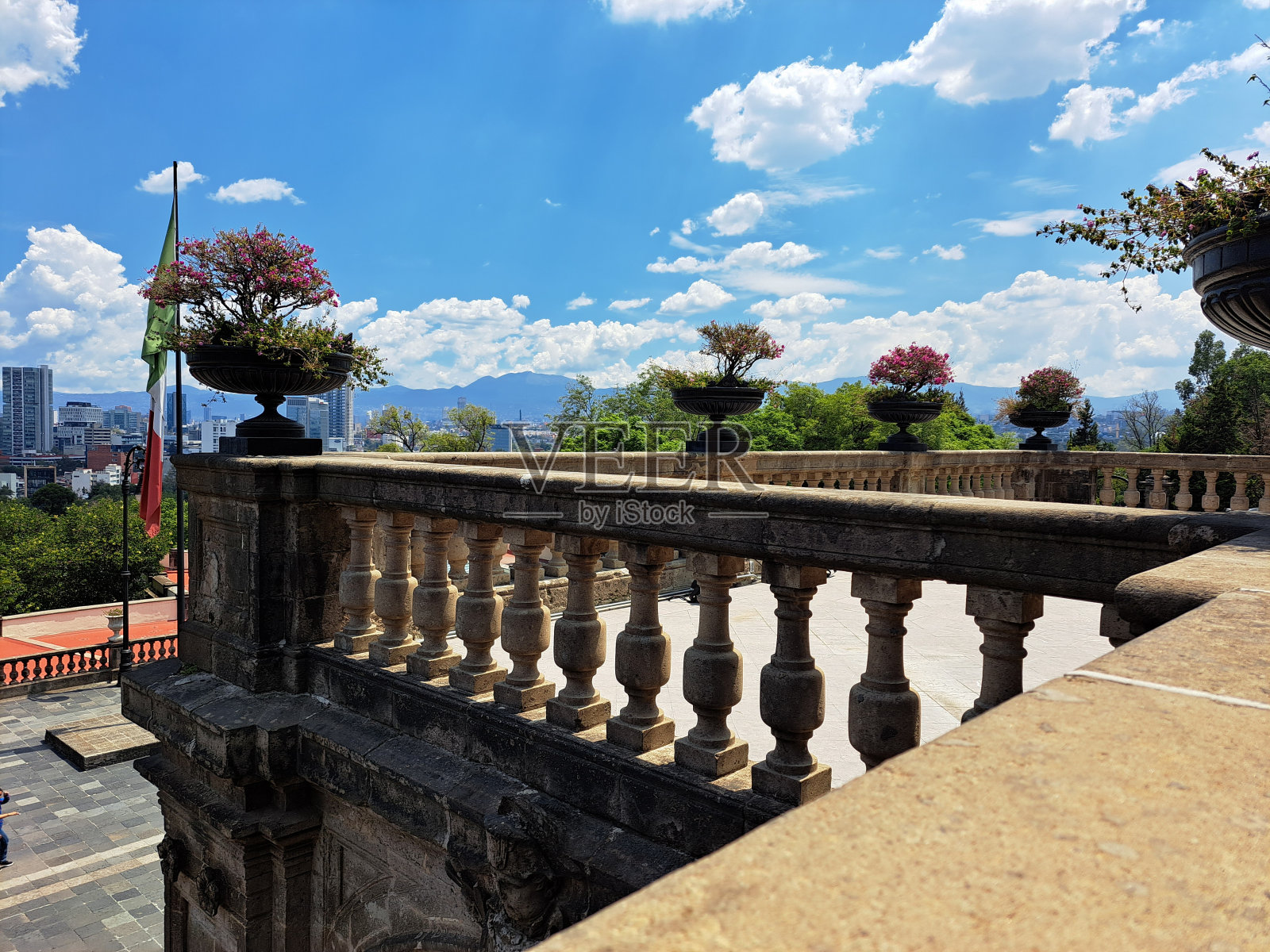 国家历史博物馆是保存墨西哥历史记忆的地方，它位于查普尔特佩克城堡照片摄影图片