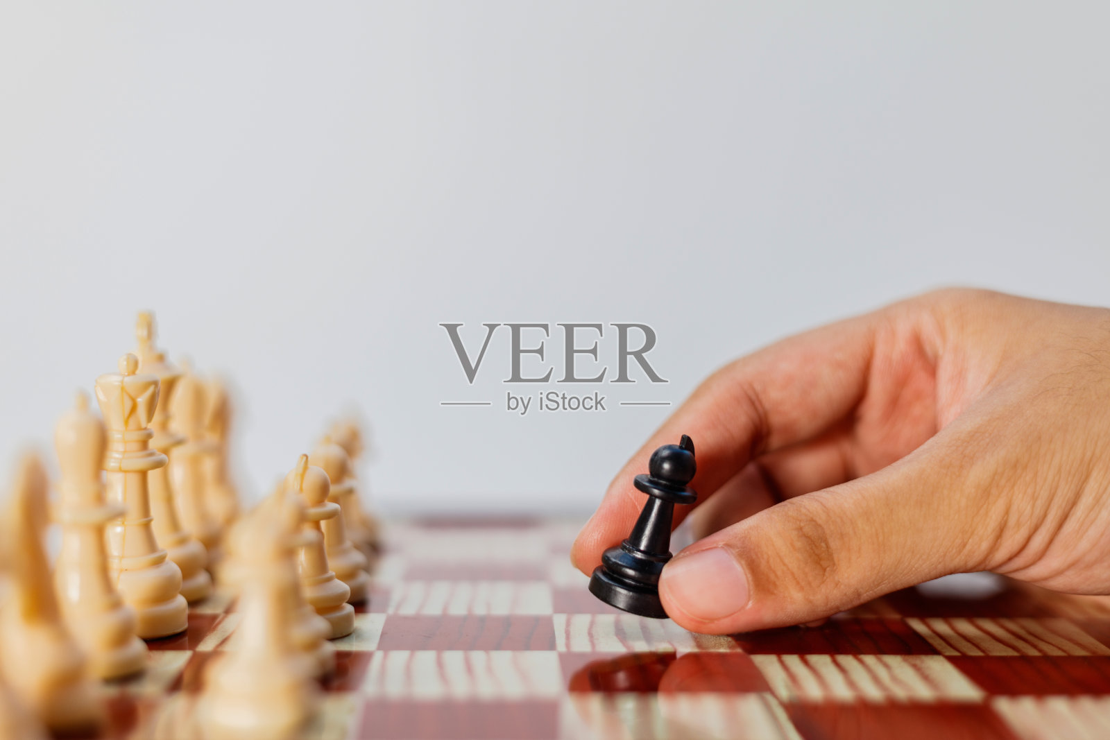 棋局是棋盘上的游戏，商业策划，理念强。照片摄影图片