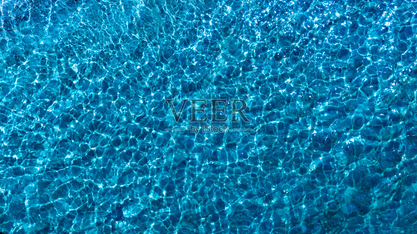 蓝色的海水是美丽的自然和神奇的热带水域和安达曼海的天堂海滩照片摄影图片