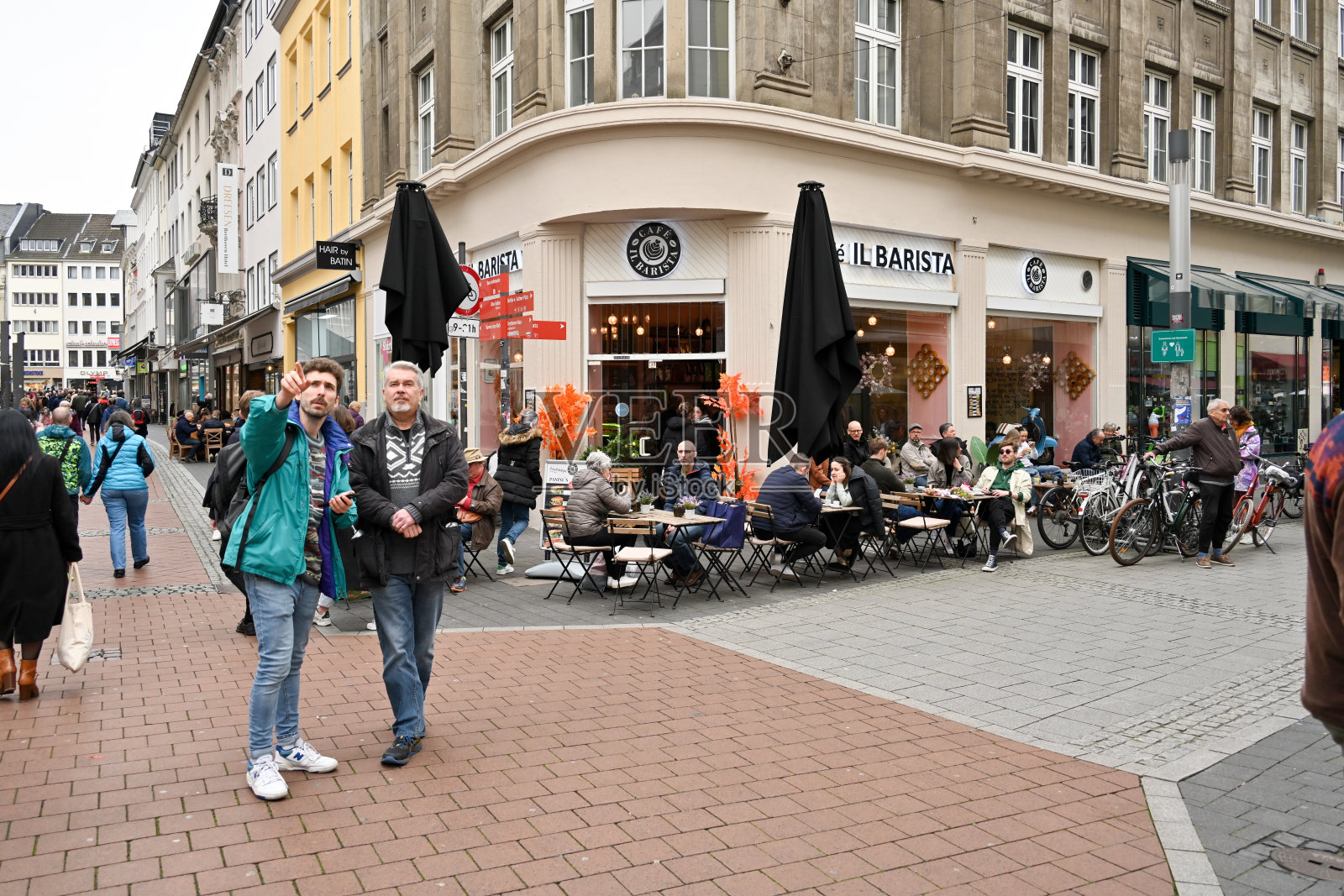 位于波恩市中心的咖啡师咖啡馆。照片摄影图片