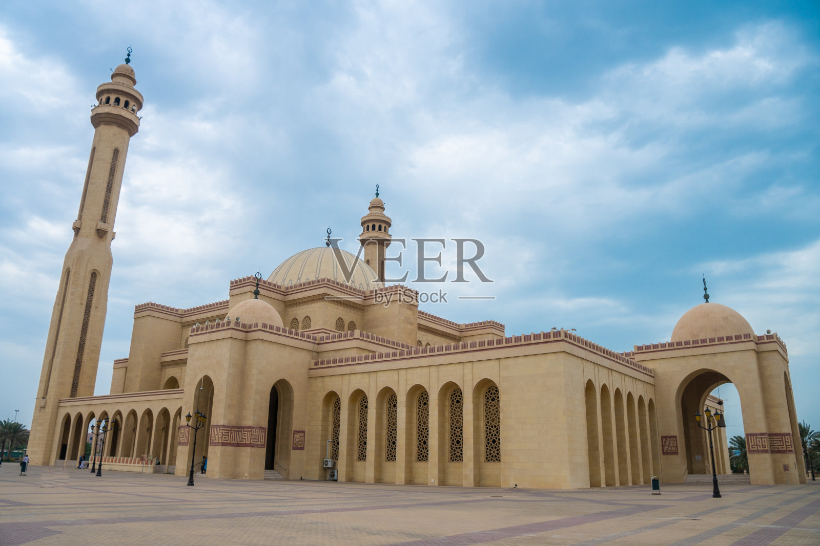 法提哈清真寺，巴林，阿拉伯古堡垒照片摄影图片