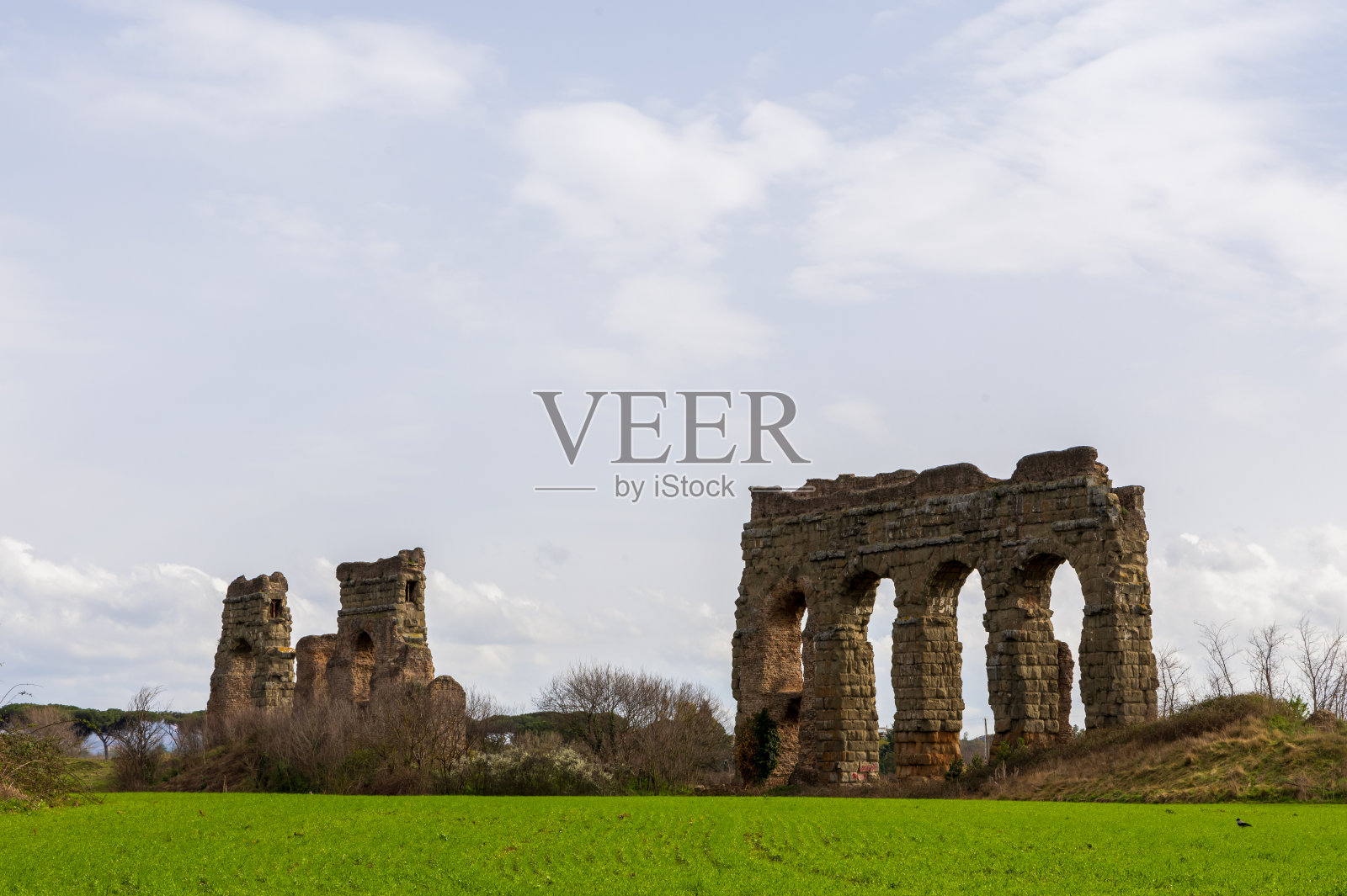 水渠公园，意大利罗马的一个考古公园照片摄影图片