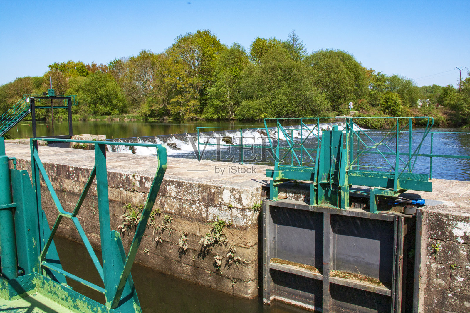 封锁南特-布雷斯特运河照片摄影图片
