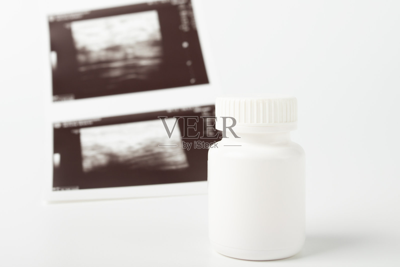 流产药、避孕药、女性护理、生殖健康选择照片摄影图片