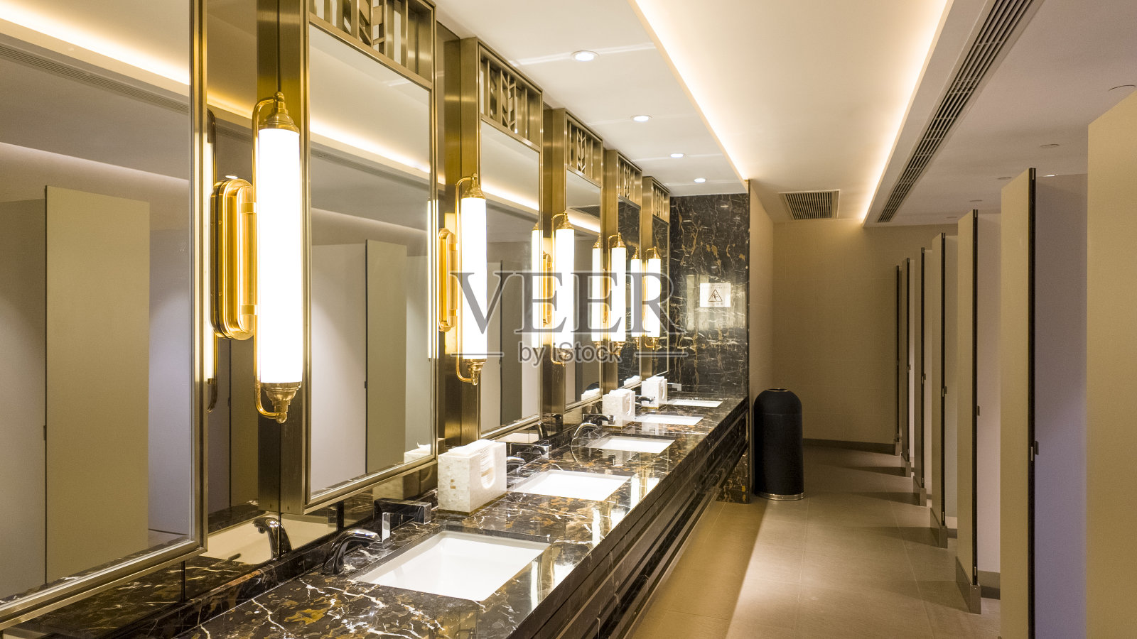 旅馆的洗手间照片摄影图片