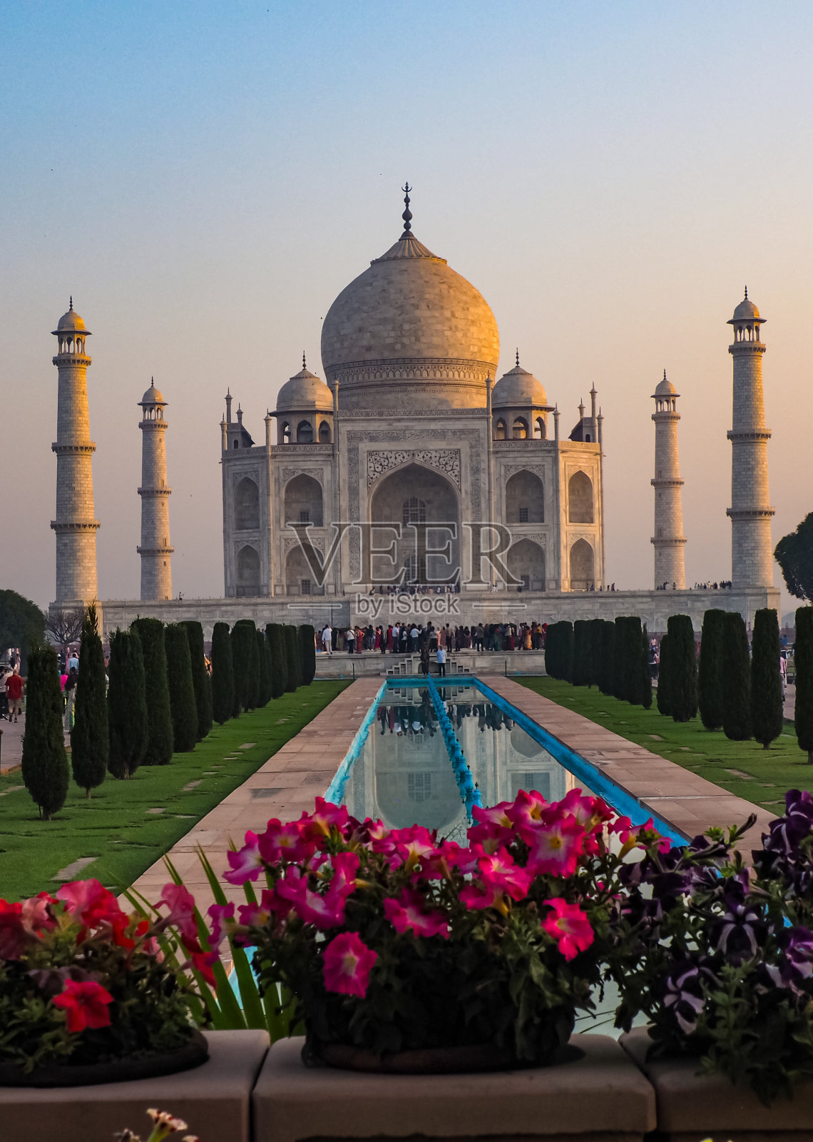泰姬陵和倒影池照片摄影图片