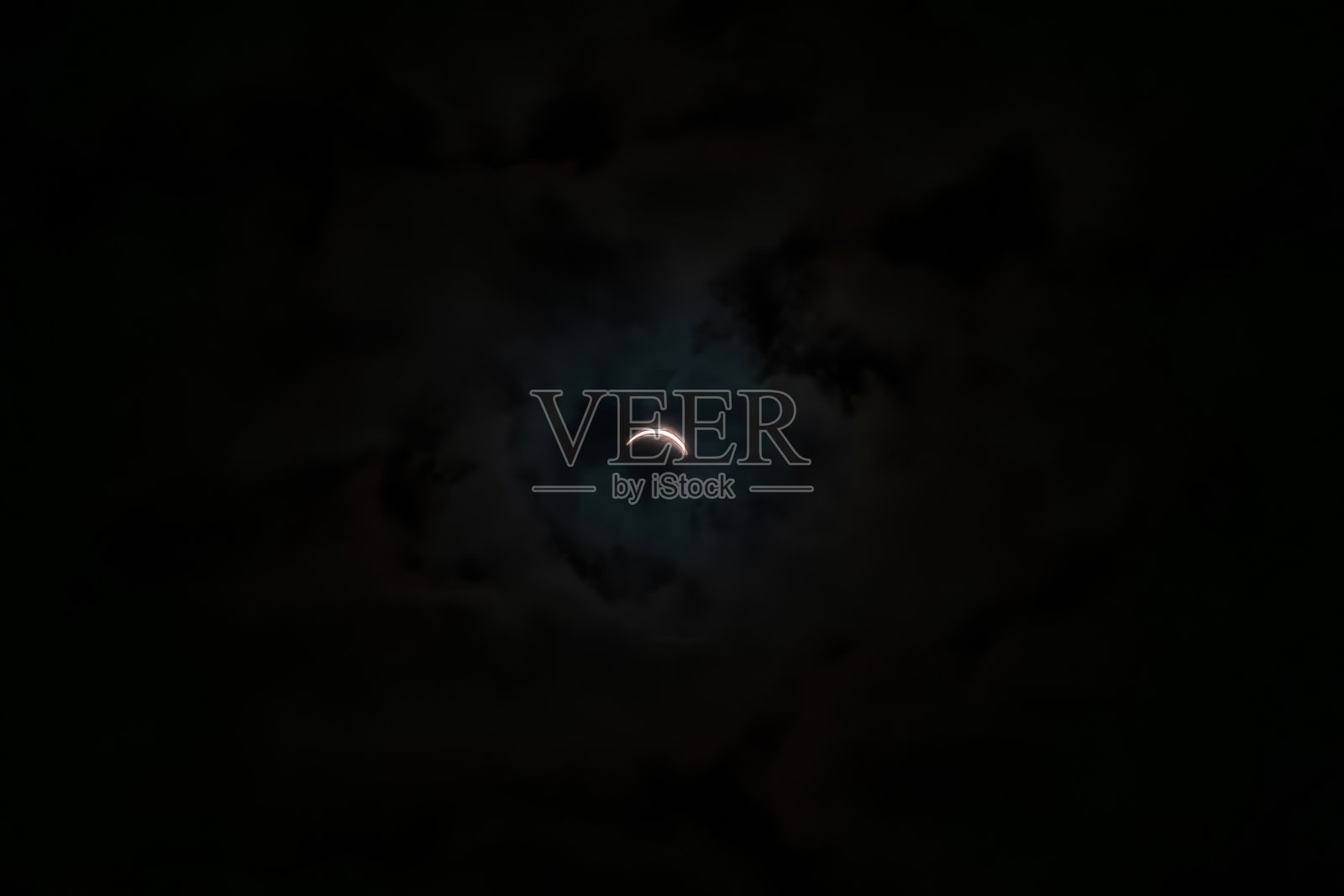 2024年北美日食期间的几乎全蚀照片摄影图片