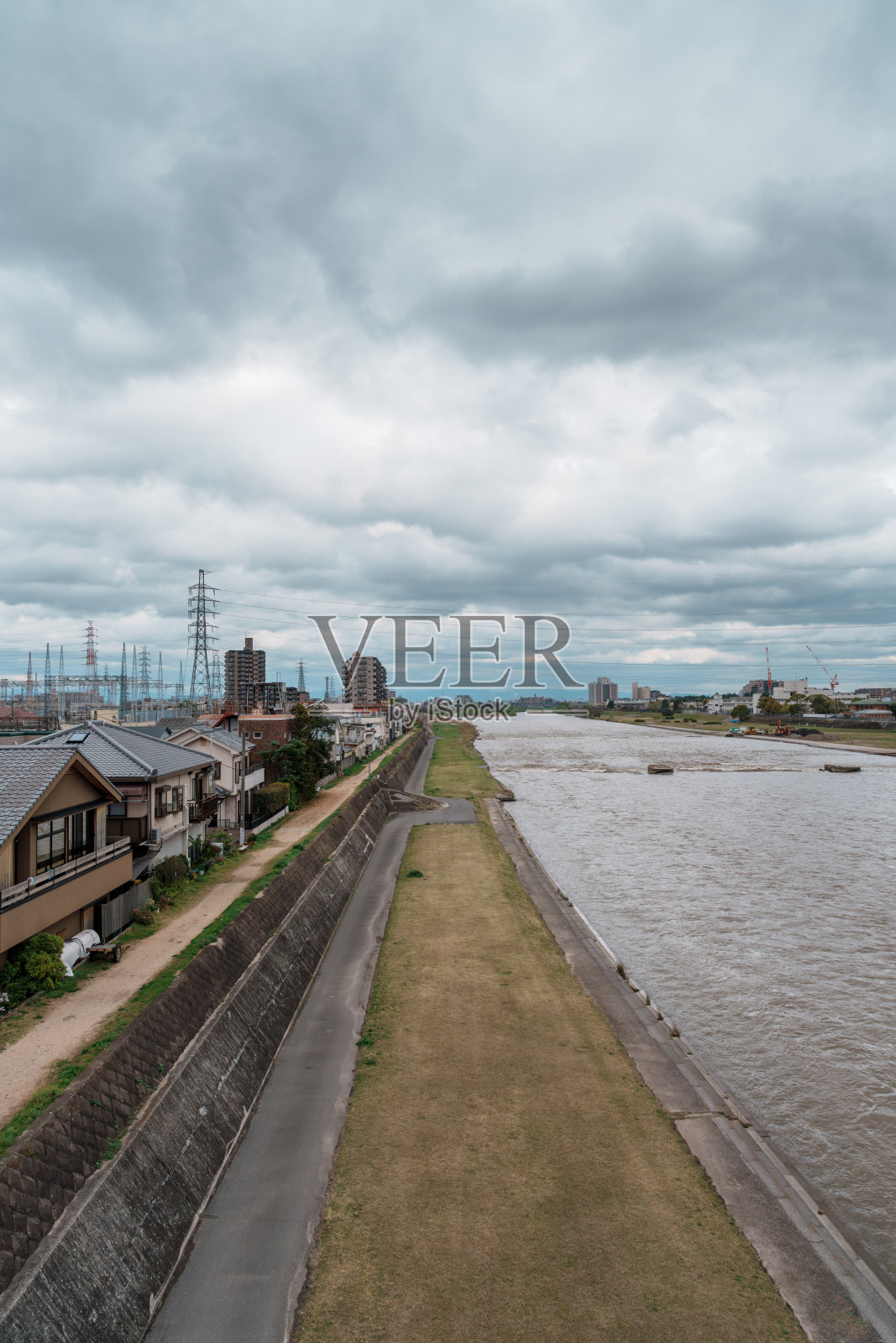 大河和城市风光照片摄影图片