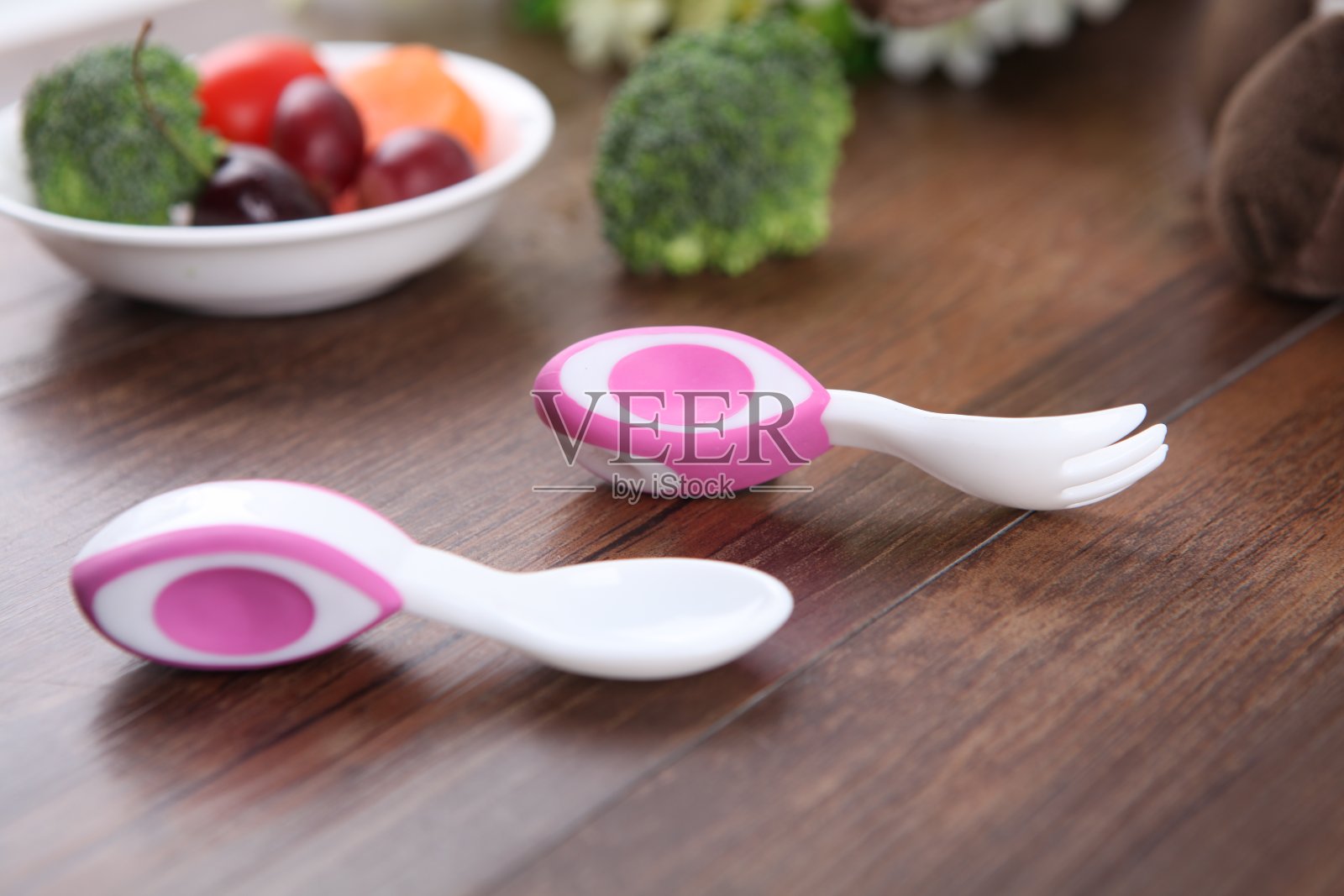 儿童餐具照片摄影图片