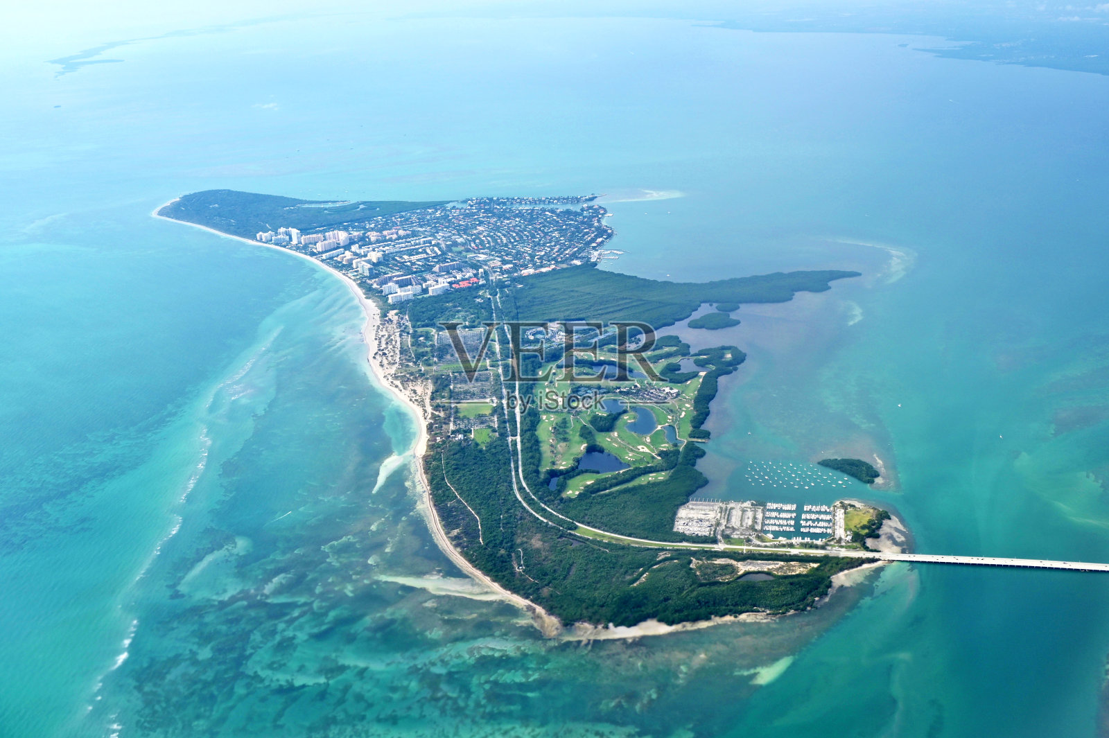 比斯坎湾的鸟瞰图照片摄影图片