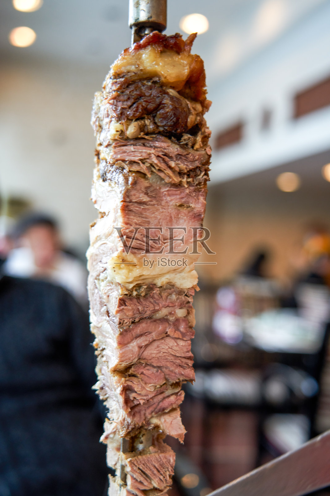 美味的巴西烤肉，大块的烤肉串照片摄影图片