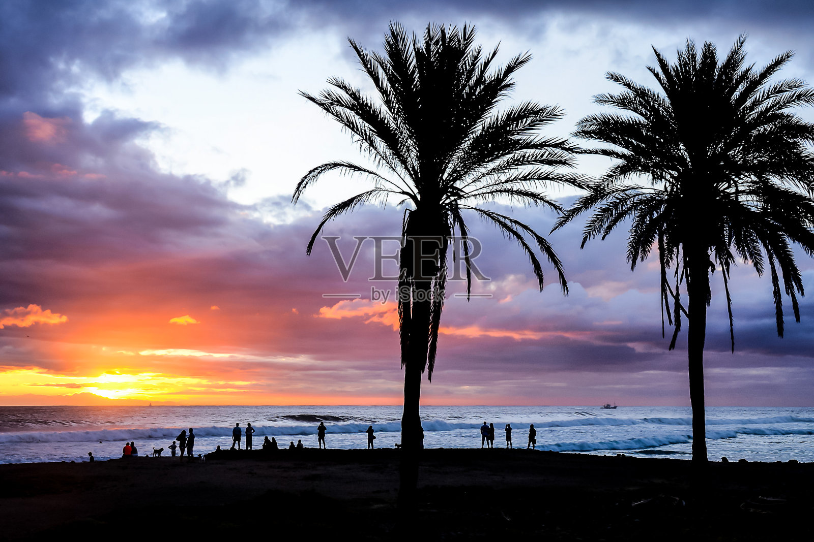 天空中的云照片摄影图片