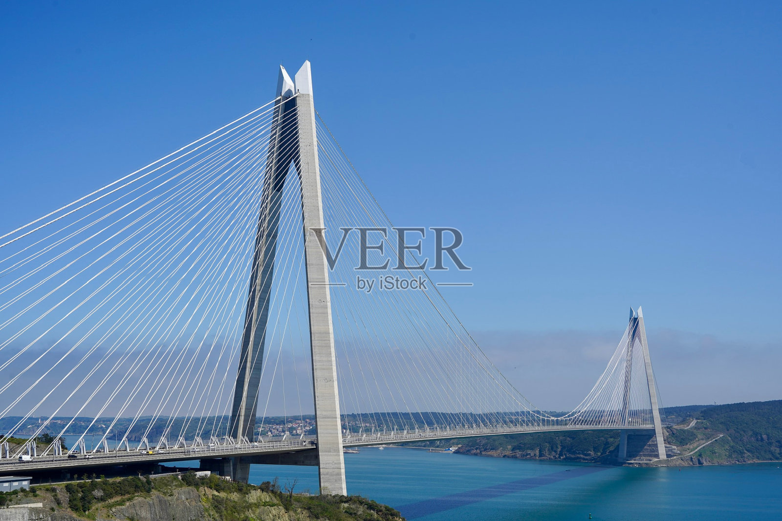 Yavuz sultan selim桥，伊斯坦布尔，土耳其照片摄影图片