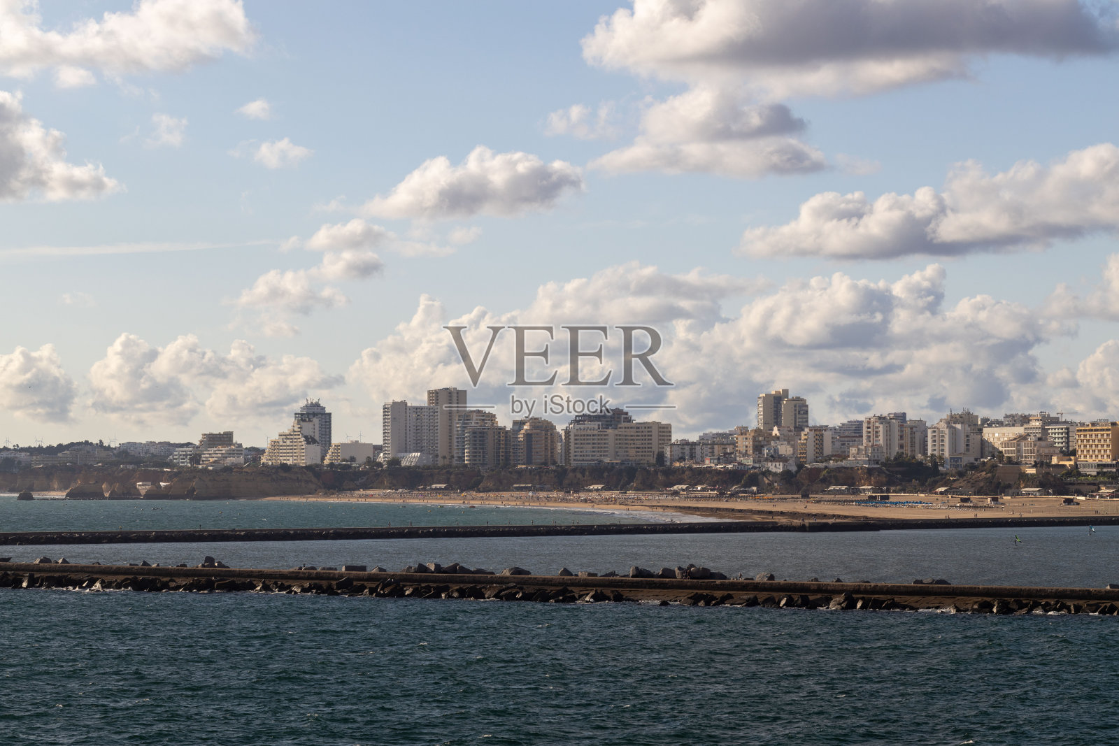 葡萄牙城市从海洋和河口-拉各斯照片摄影图片