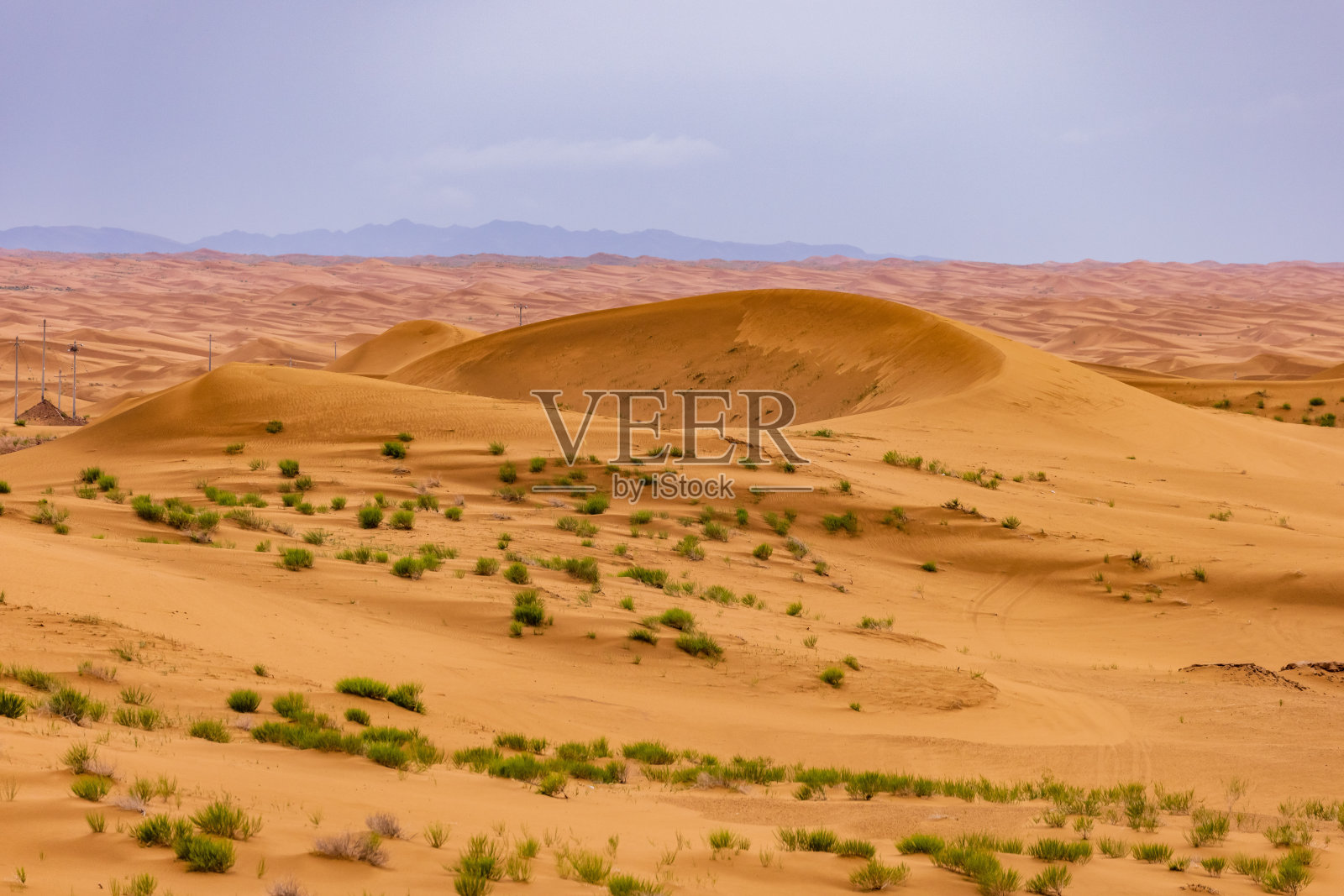 腾格里沙漠照片摄影图片