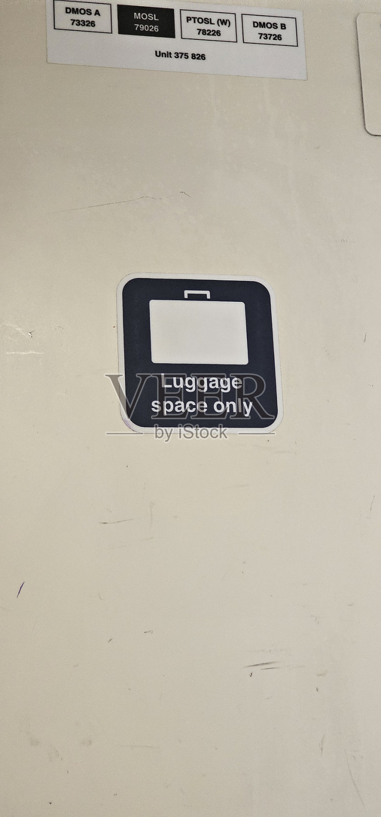 仅限行李空间照片摄影图片