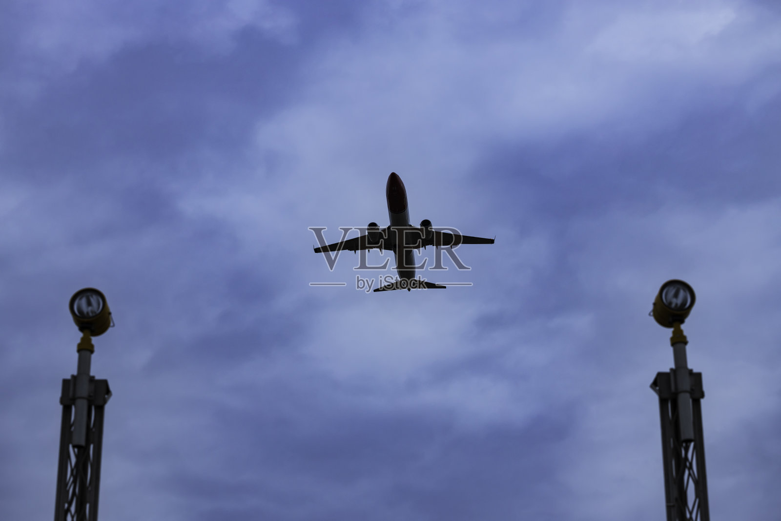 着陆客机照片摄影图片