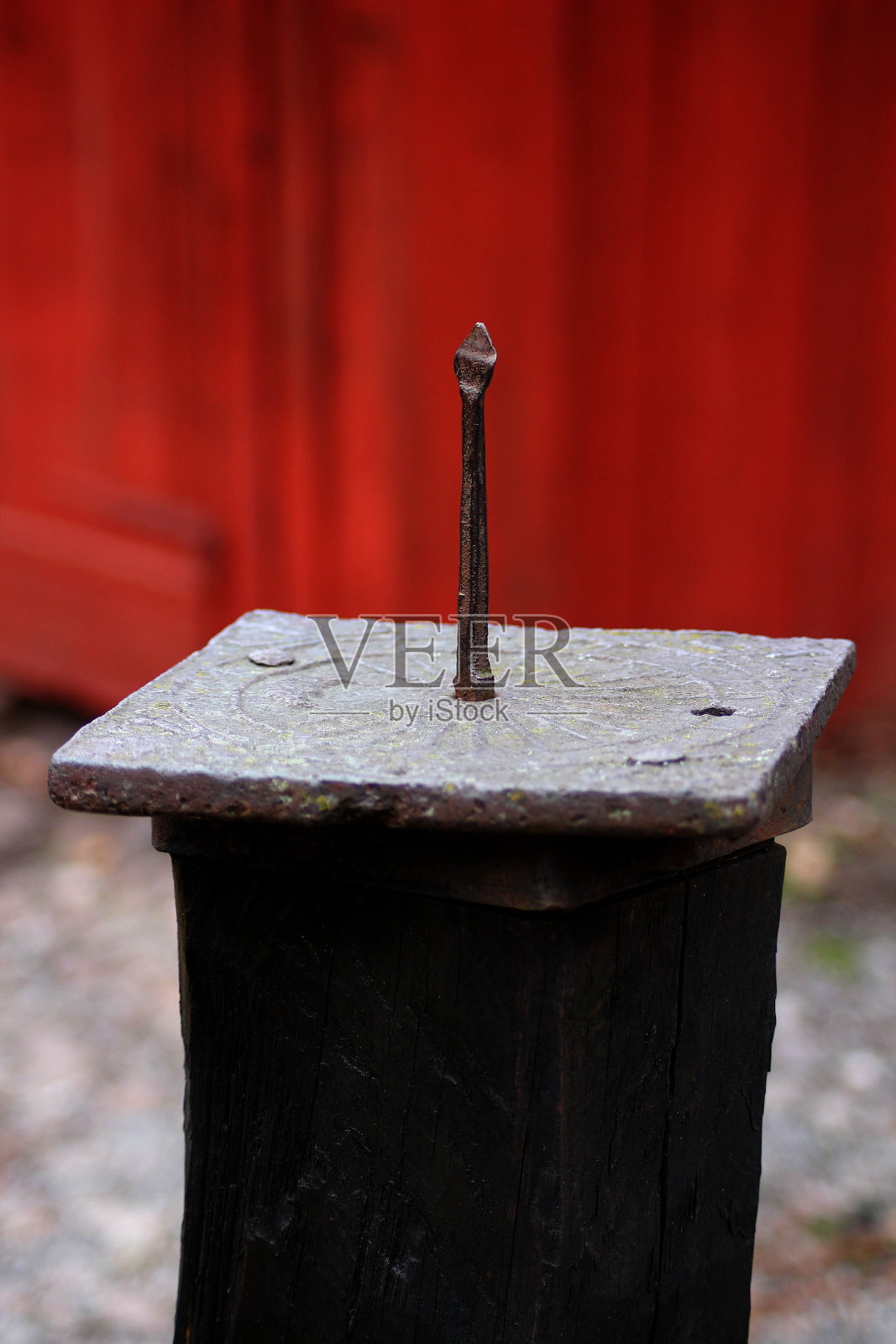 一个古老的日晷照片摄影图片