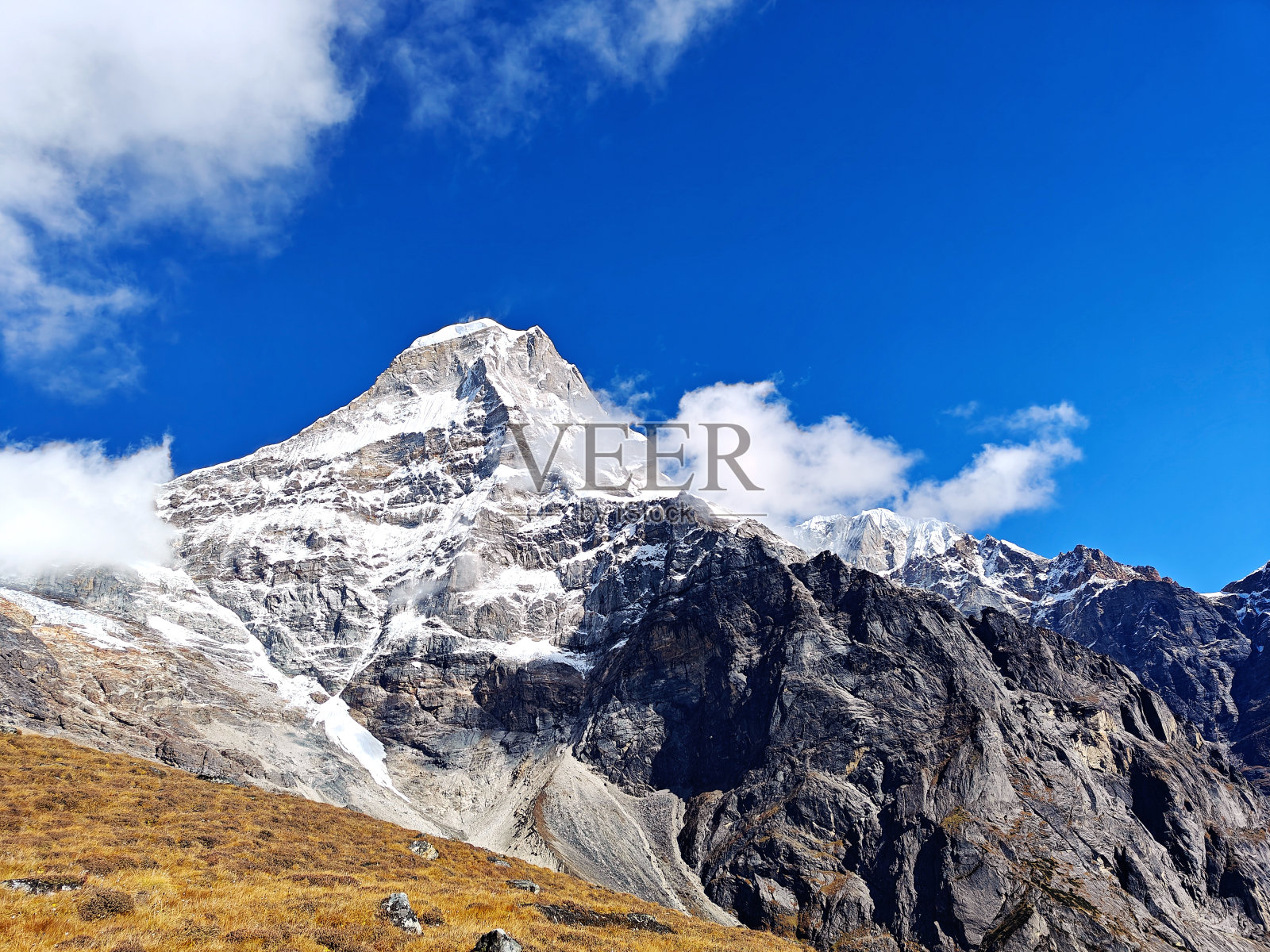 喜马拉雅山美丽的山景照片摄影图片