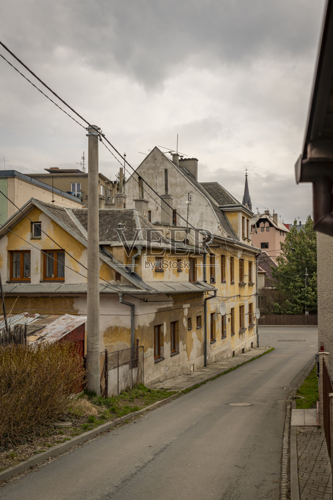 摩拉维亚的房子在Vitkov CZ 03 09 2024阴天照片摄影图片