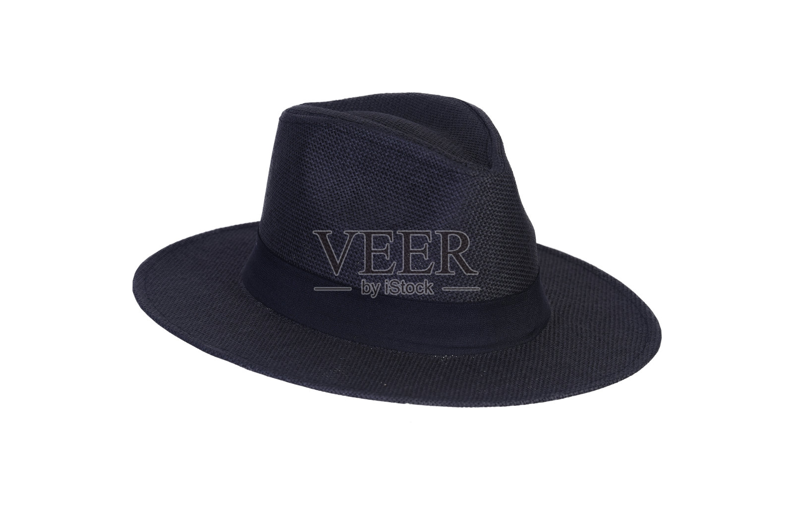 巴拿马帽风格草帽与黑丝带隔离在白色背景，草帽为妇女和男子头部保护照片摄影图片