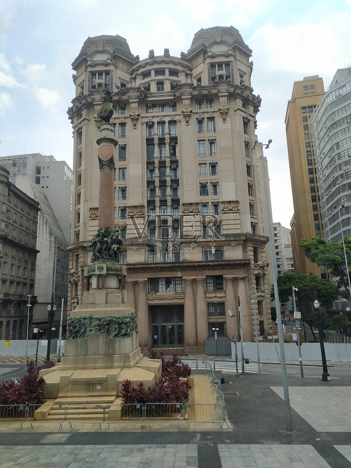 圣保罗州法院庭外立面，市中心照片摄影图片