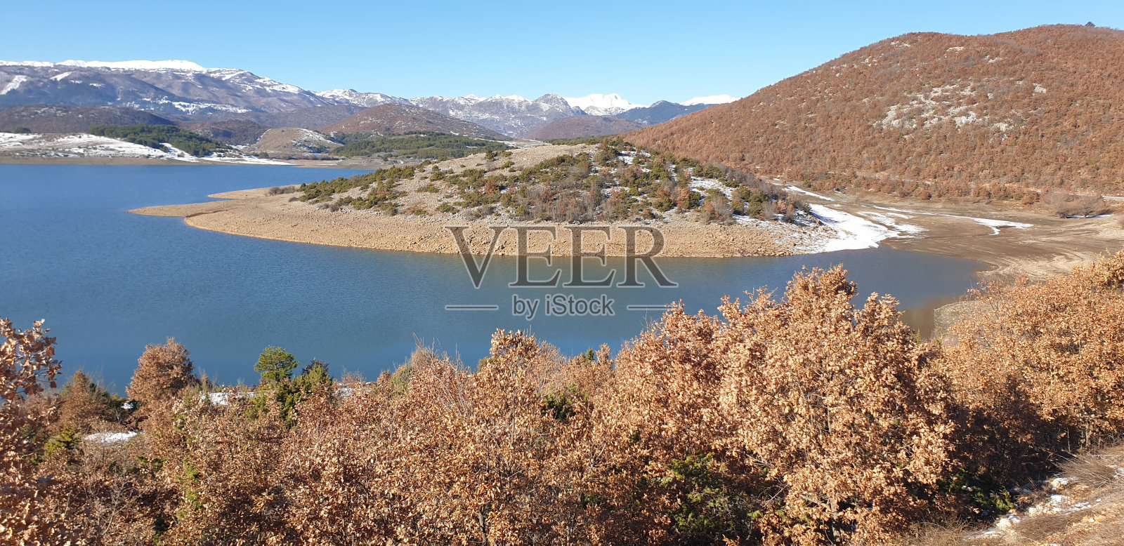 大自然的威严:徒步旅行和山地冒险照片摄影图片