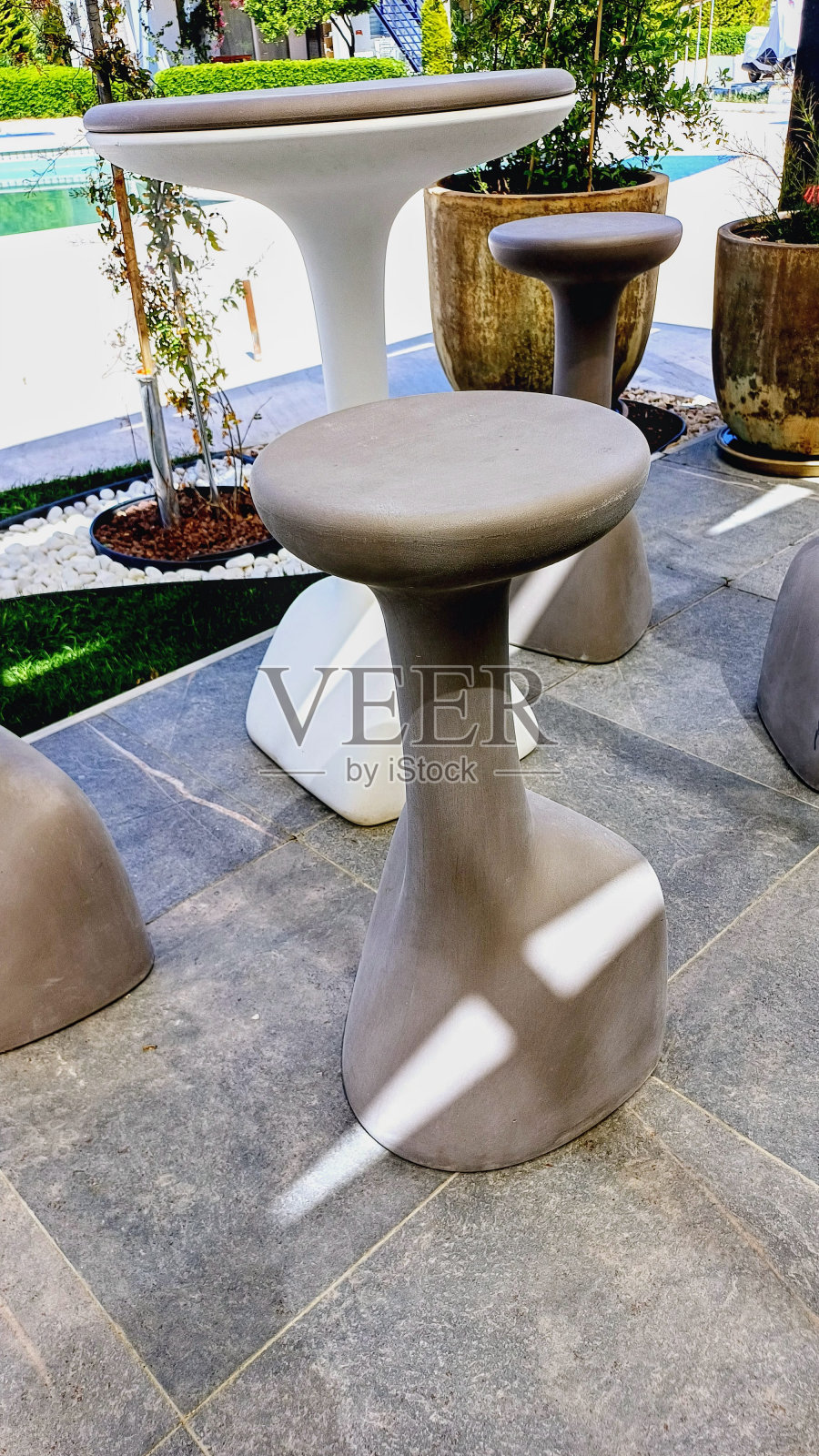 椅子，吧台椅照片摄影图片