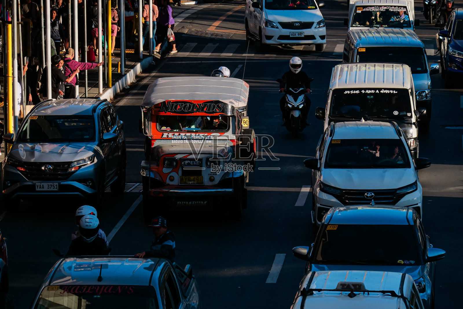 传统吉普吉普尼照片摄影图片
