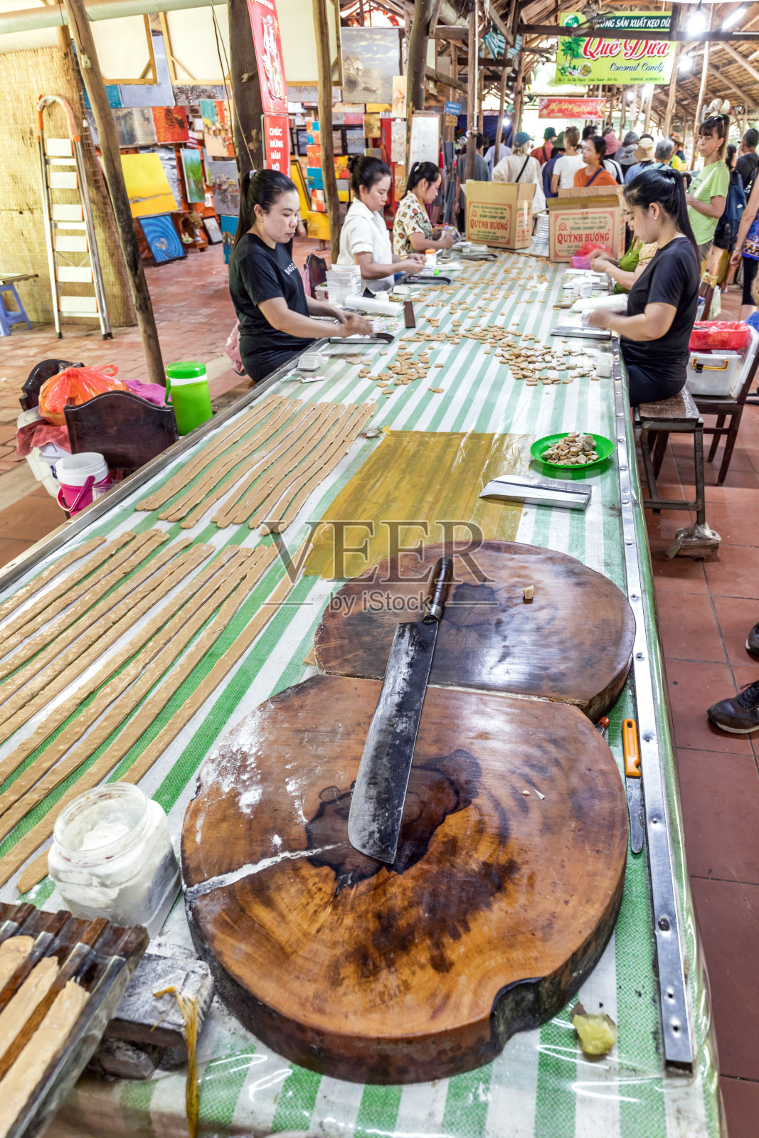椰子加工厂照片摄影图片