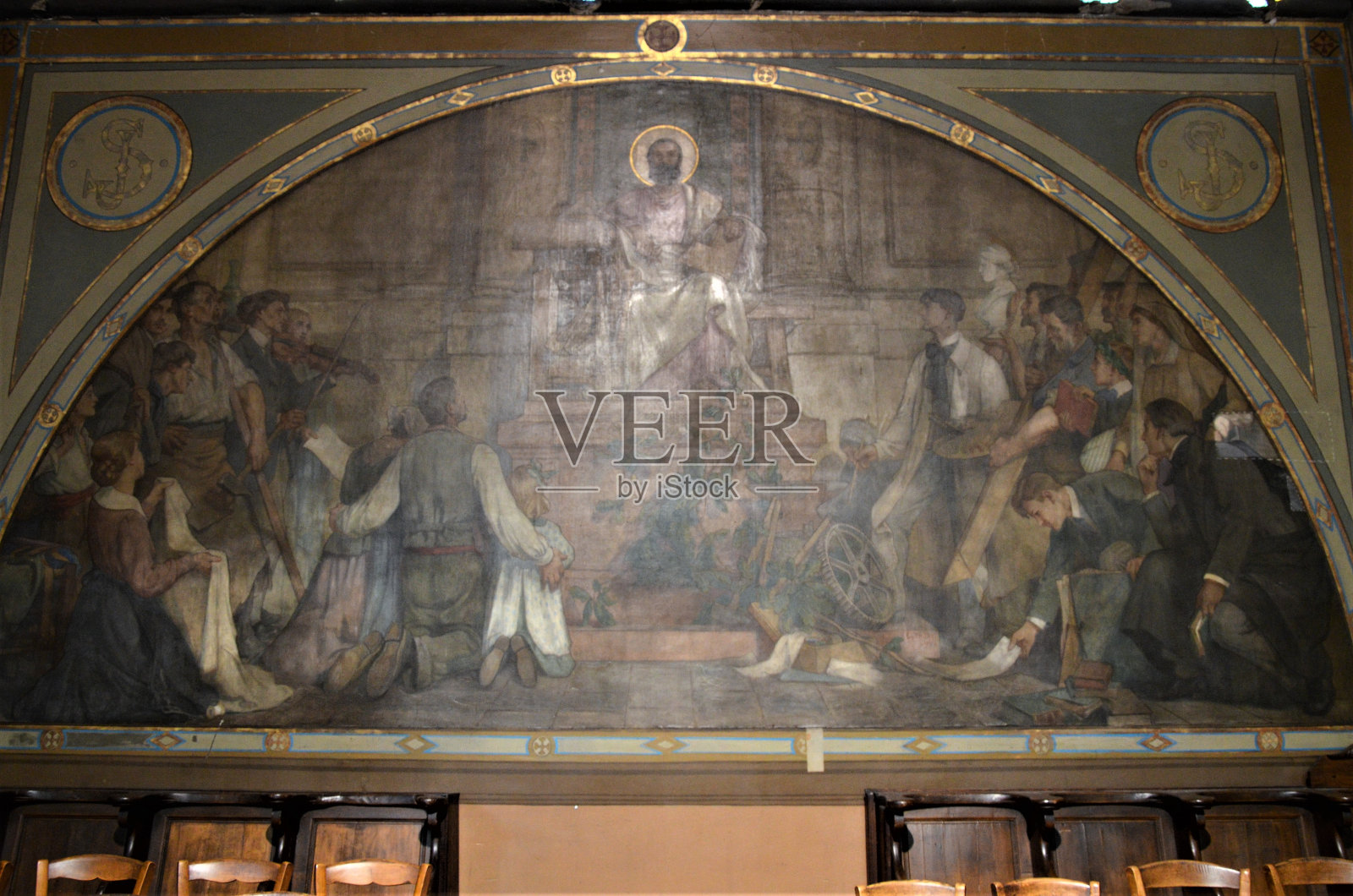 2017年3月22日，法国巴黎:蒙马特圣让公园照片摄影图片