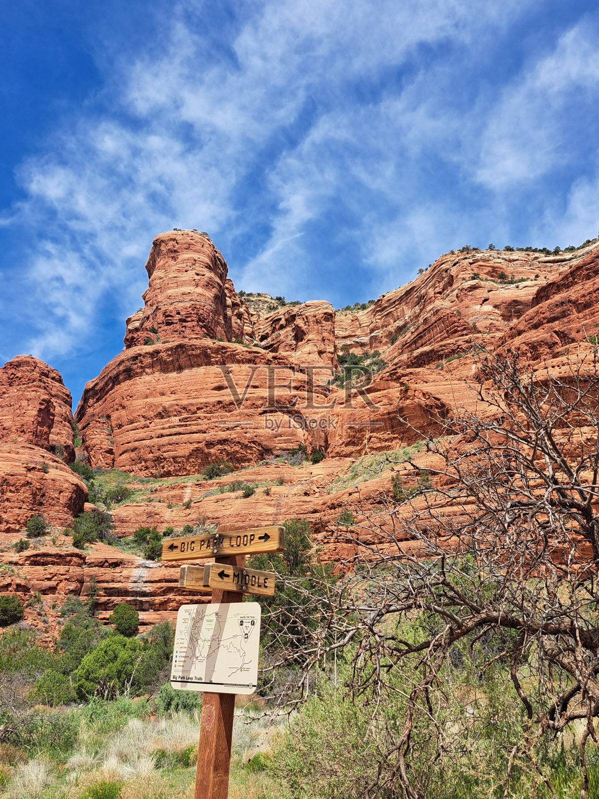 亚利桑那州的法院岩层照片摄影图片