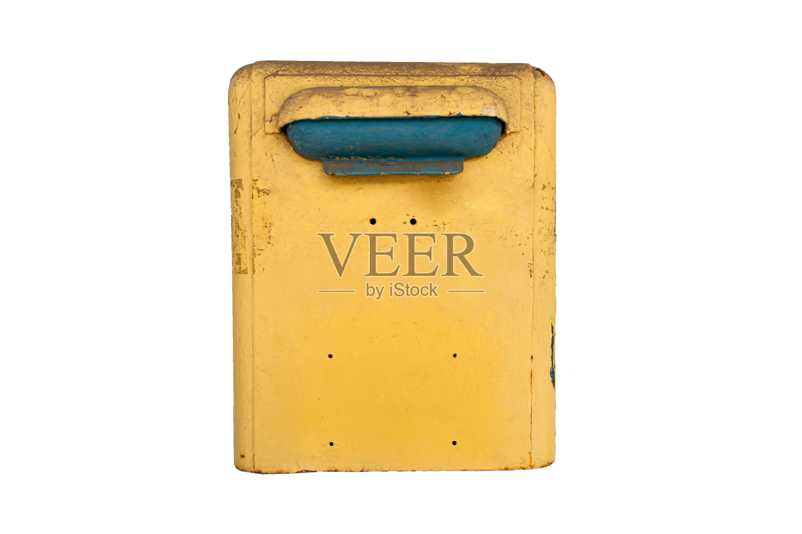破旧的黄色信箱，孤立在白色的背景上照片摄影图片