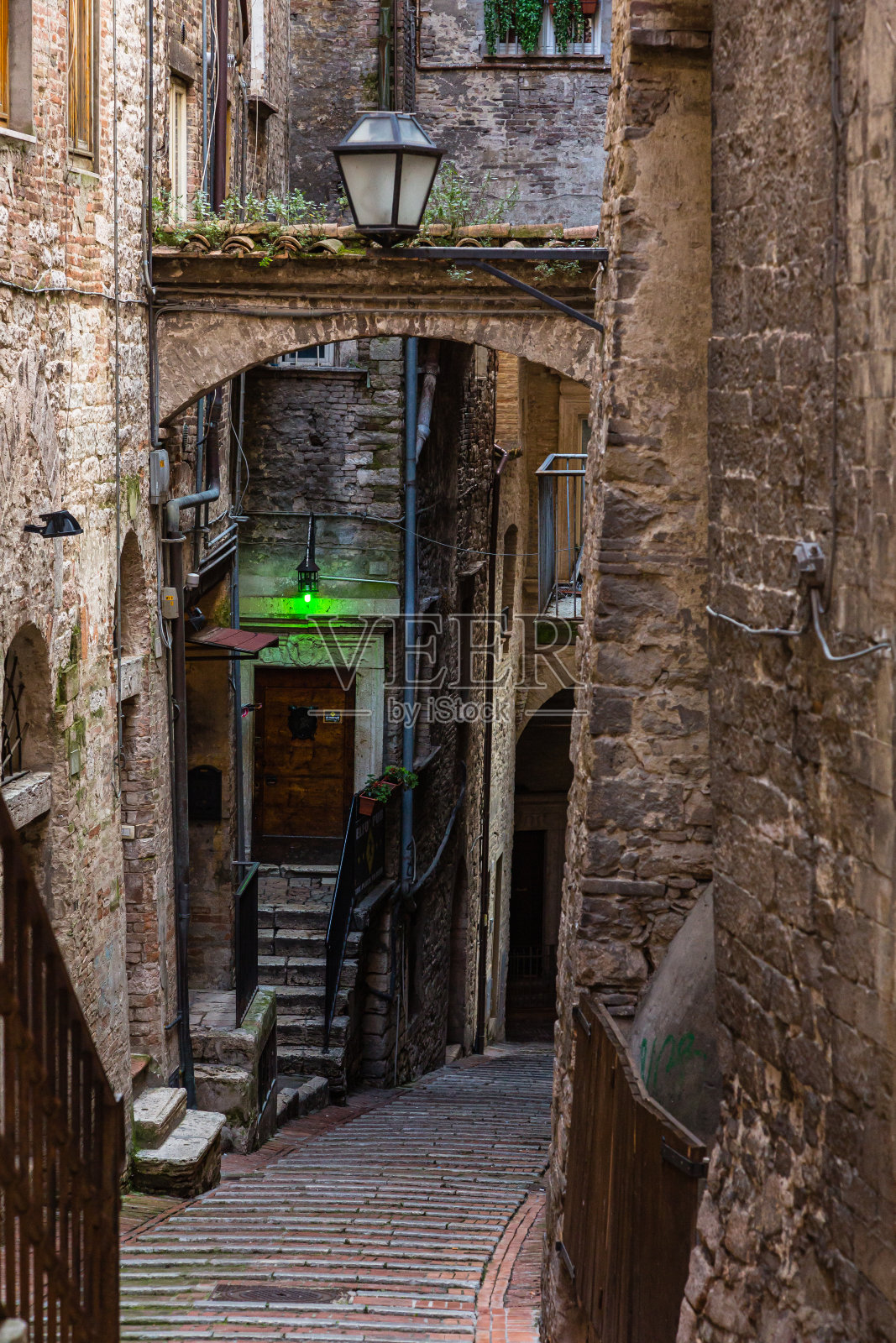 意大利佩鲁贾的后巷照片摄影图片