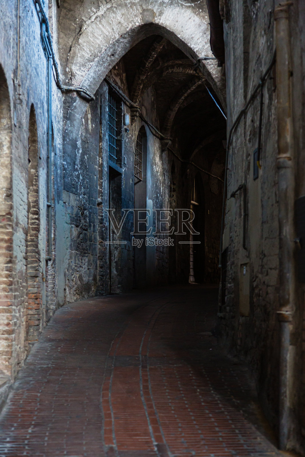 意大利佩鲁贾的后巷照片摄影图片