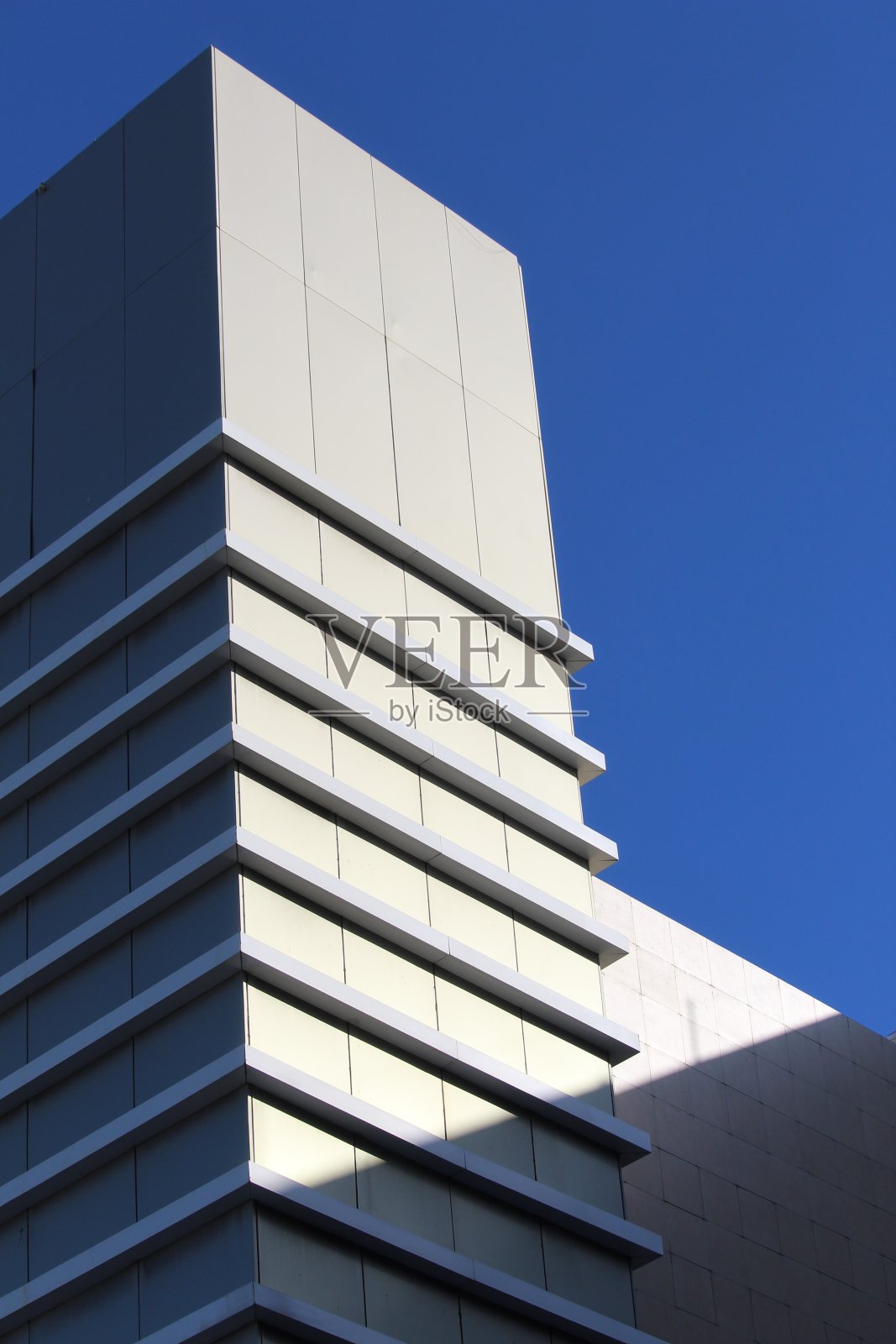 带有抽象建筑细节的城市景观照片照片摄影图片